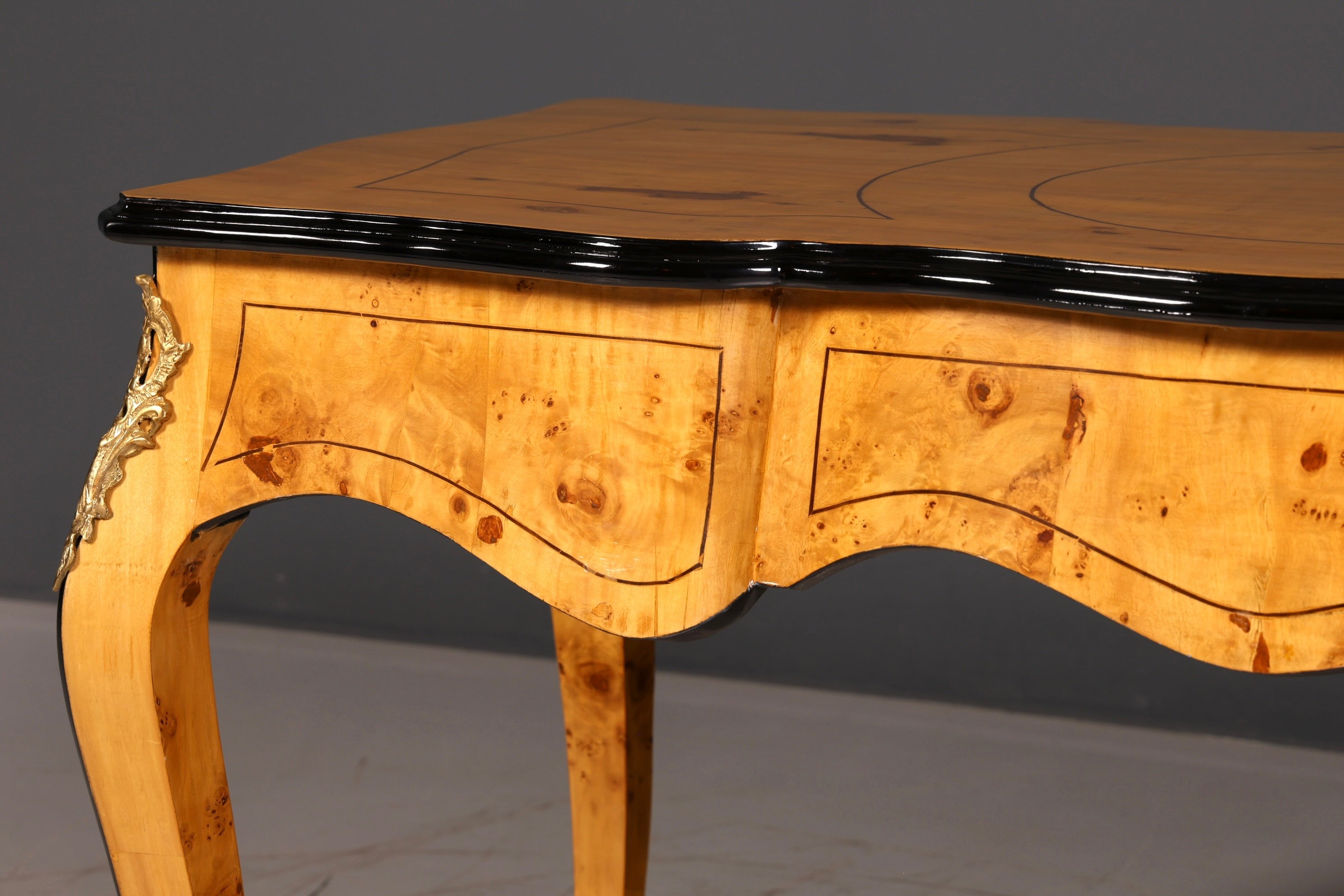 Wunderschöner Louis XV Stil Schreibtisch French Office Desk Antik Stil Bürotisch Massivholz