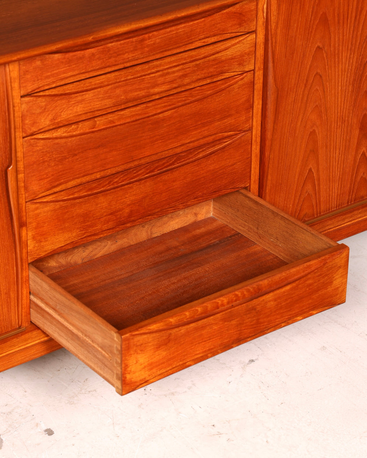 Beautiful Dyrlund mid-century teak sideboard, Danish design, vintage cabinet dresser