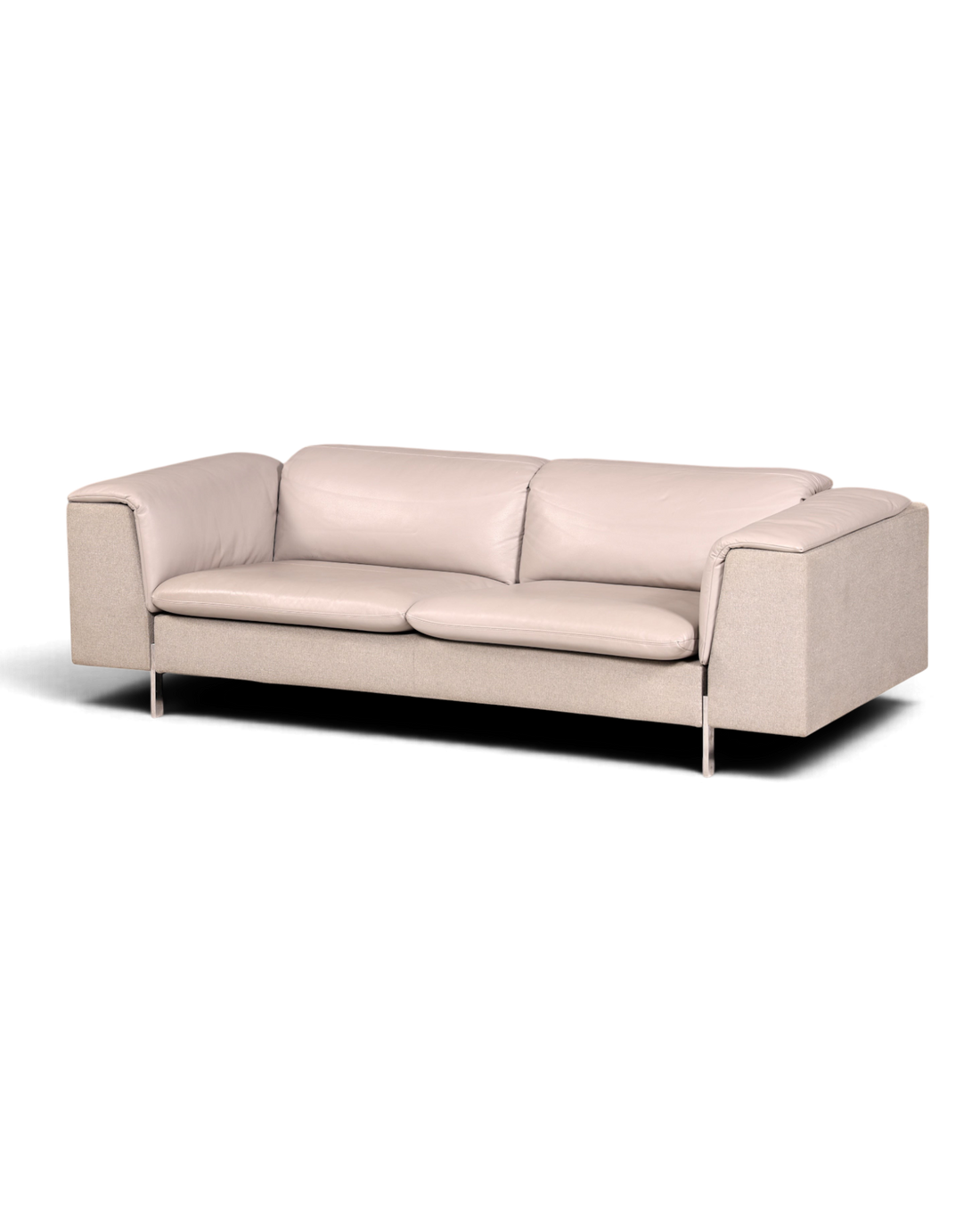 Hauptstadt Möblerei Ligne Roset gri deri ve kumaş tasarımcı kanepe, krom metal ayaklı modern 2-3 kişilik oturma grubu