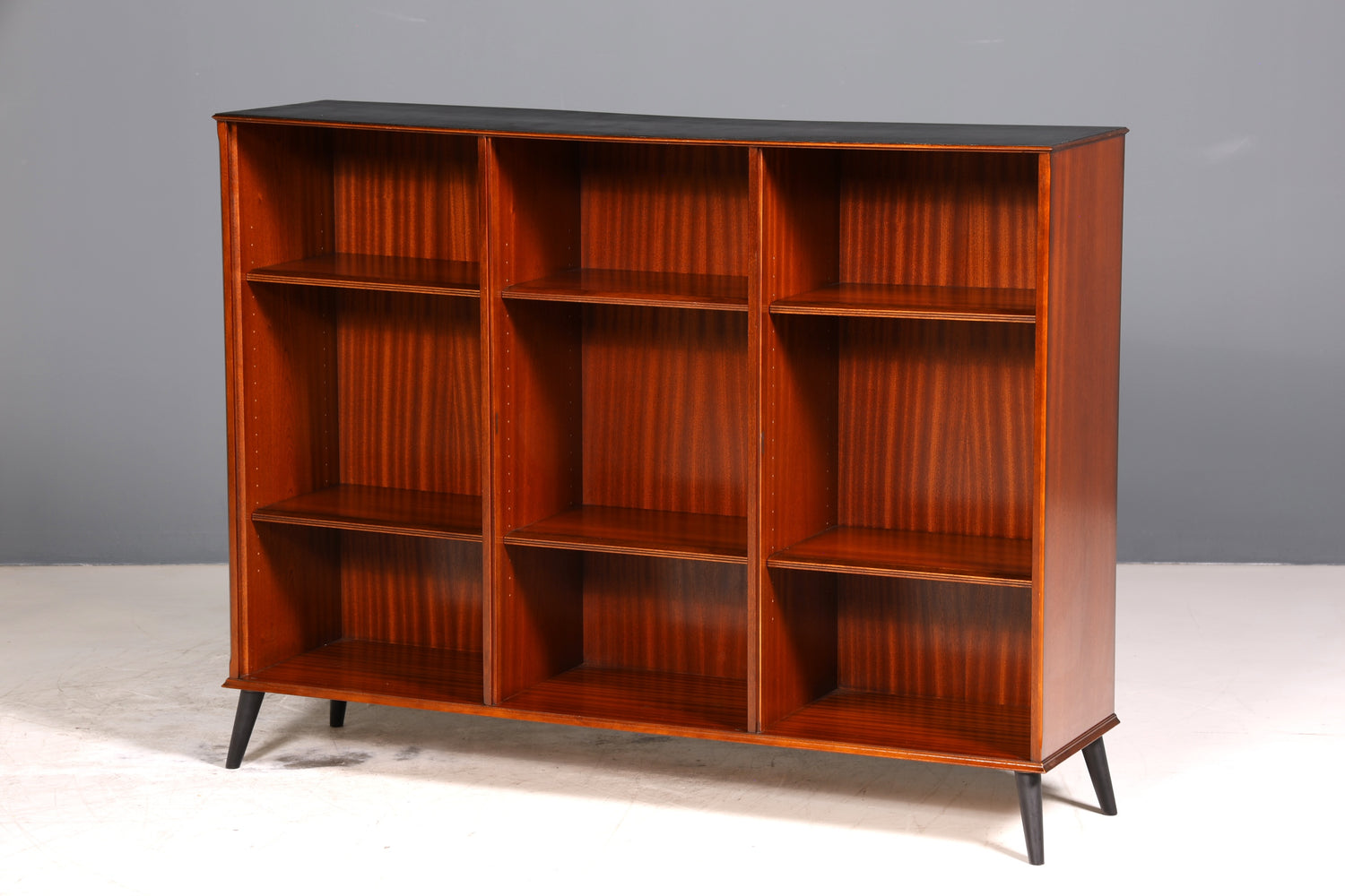 Wunderschönes Mid Century Regal Vintage Bücherregal Schrank Retro Bookshelf