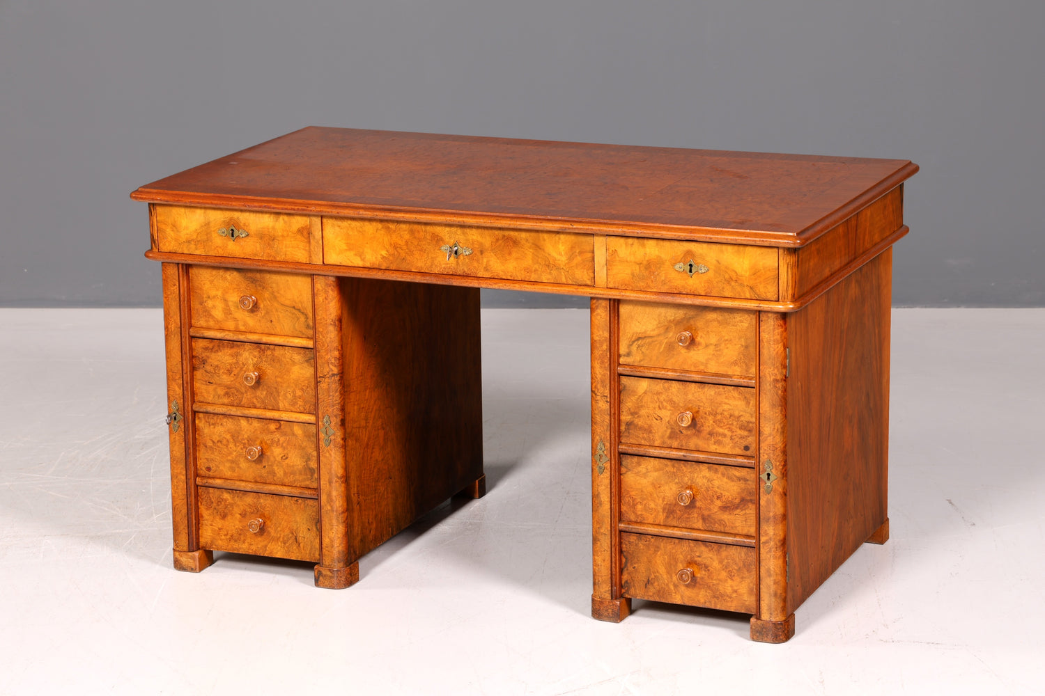 Wunderschöner Art Deco Schreibtisch Nussbaum Antik Massiv Holz Bürotisch Office Table Vintage