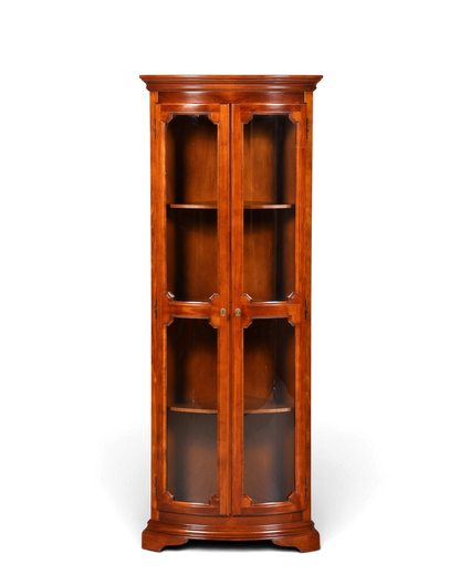 Hauptstadt Möblerei Original Selva Eckvitrine aus massivem Holz im antiken Stil mit Glasfront und Patina