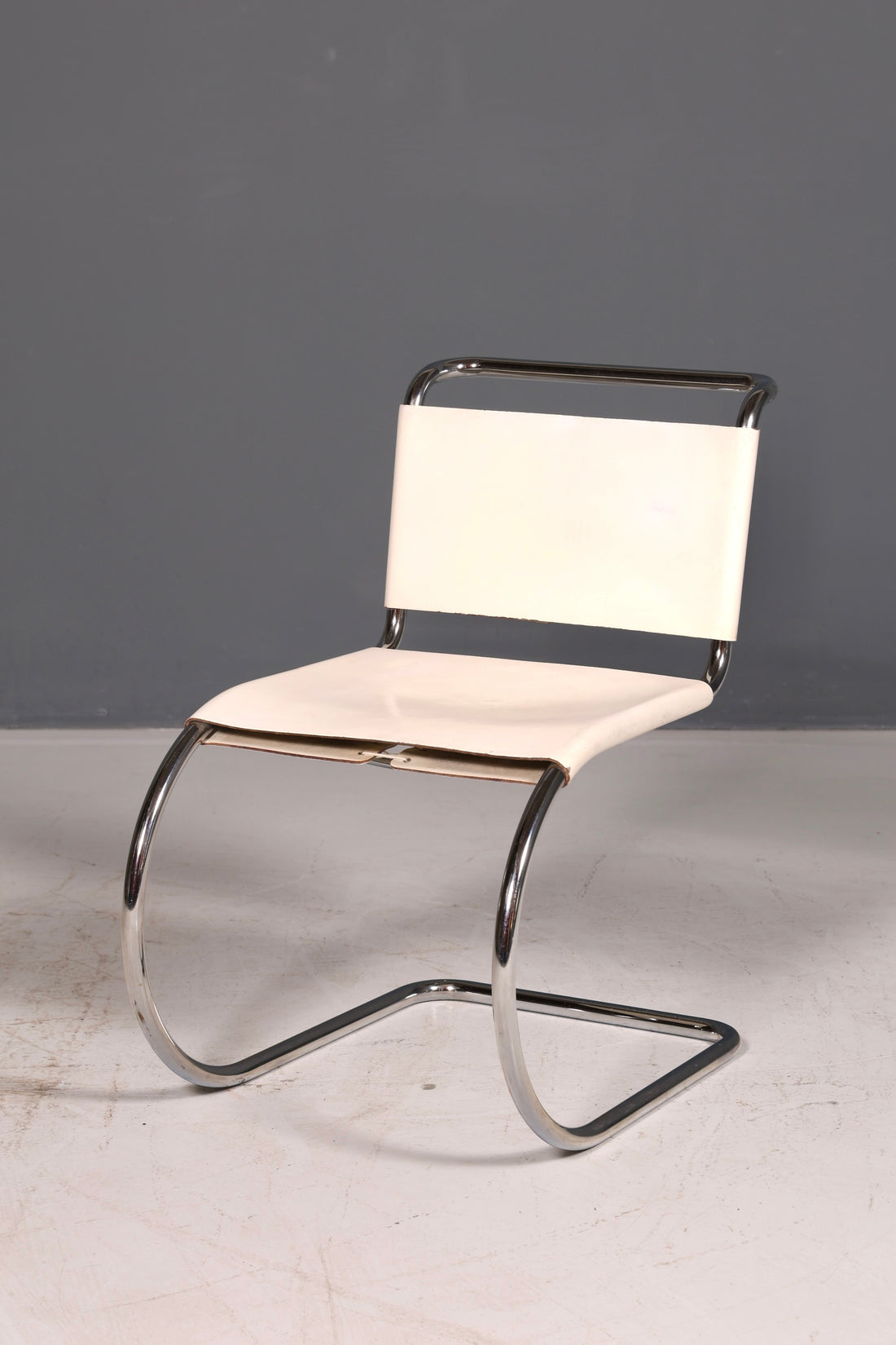 Elegant Original Knoll International Cantilever Chair MR Chair Mies van der Rohe Chrome Leather White Bauhaus Secretary Chair Dining Chair 1 of 2