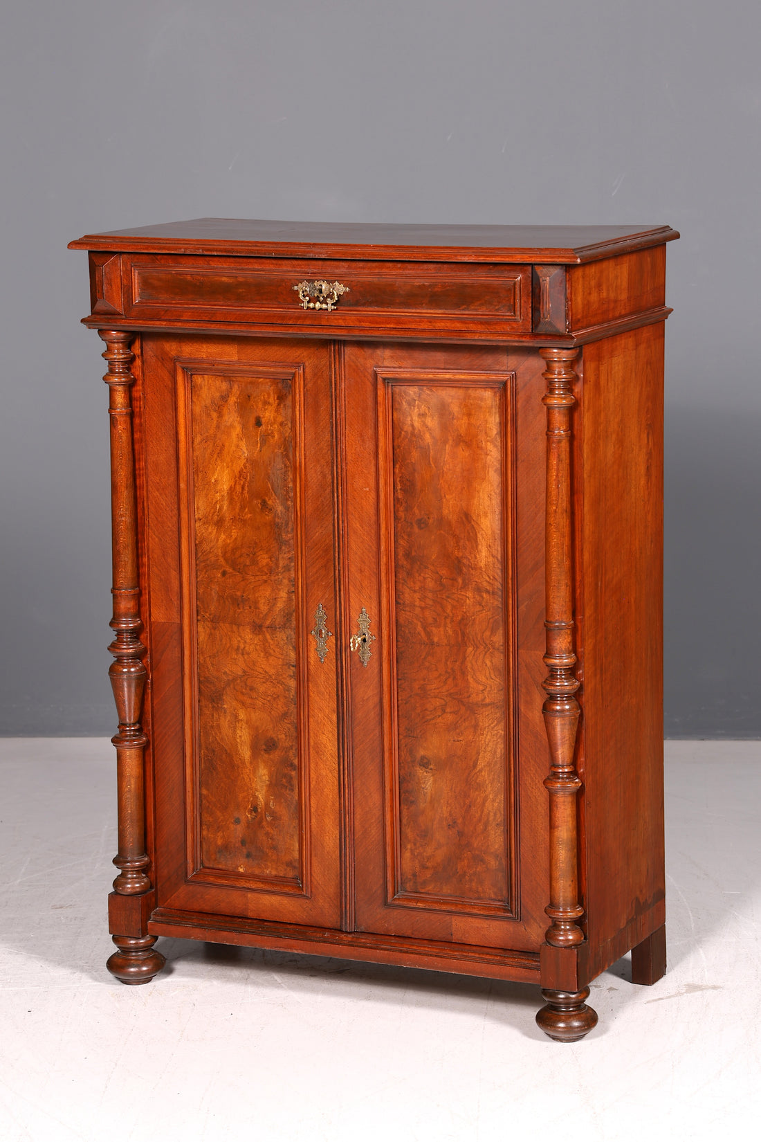 Dreamlike Gründerzeit Vertiko Art Nouveau Cabinet Antique Highboard Dresser