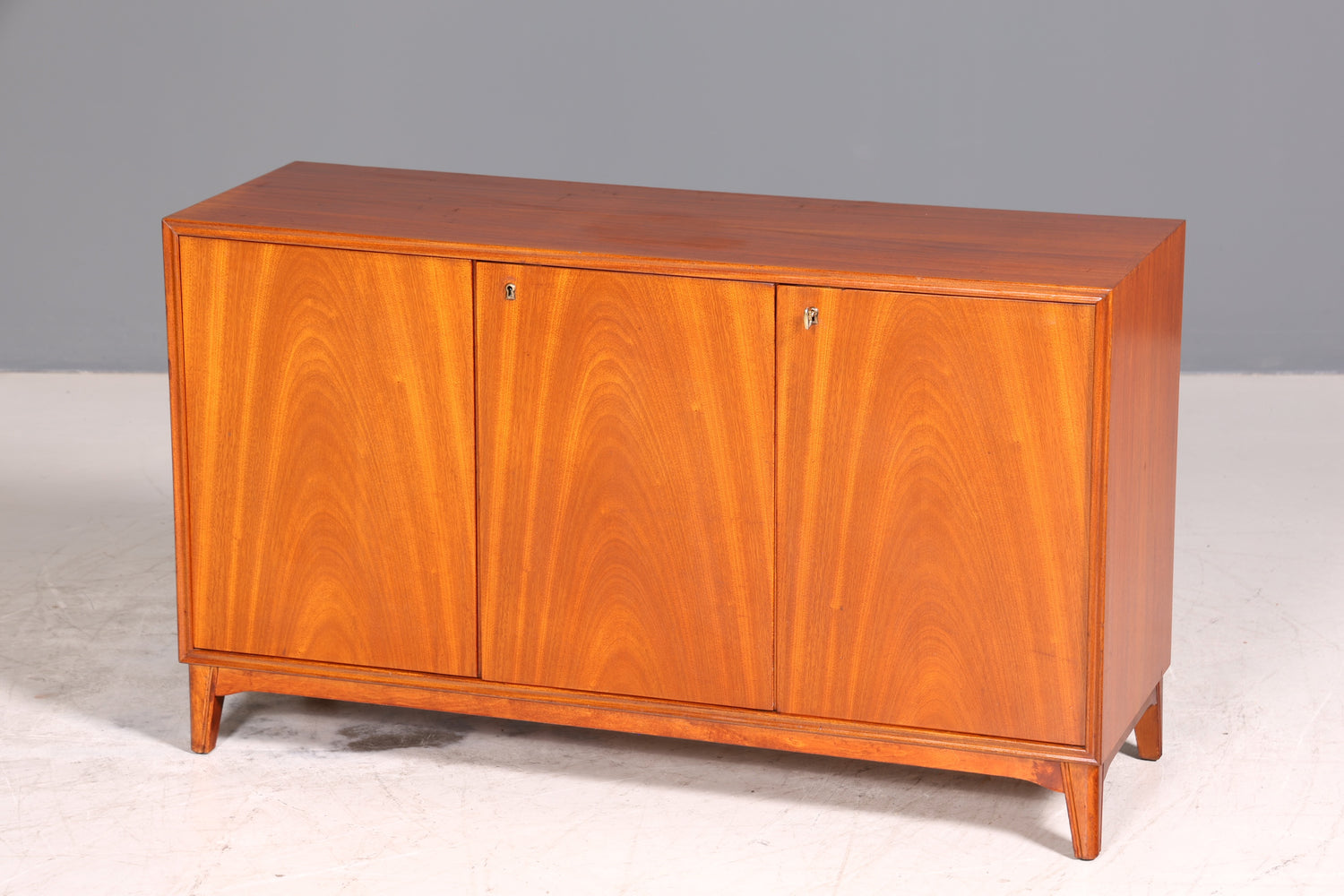 Wunderschönes Mid Century Sideboard Vintage Kommode TV Schrank Flurkommode 60s