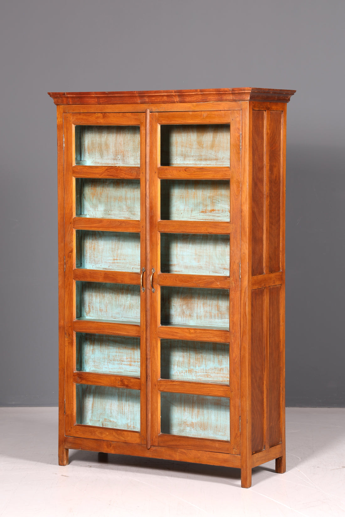 Beautiful Display Cabinet in Colonial Style Cabinet Bookshelf Country Style English China Cabinet Glass Display Cabinet Real Wood Vintage