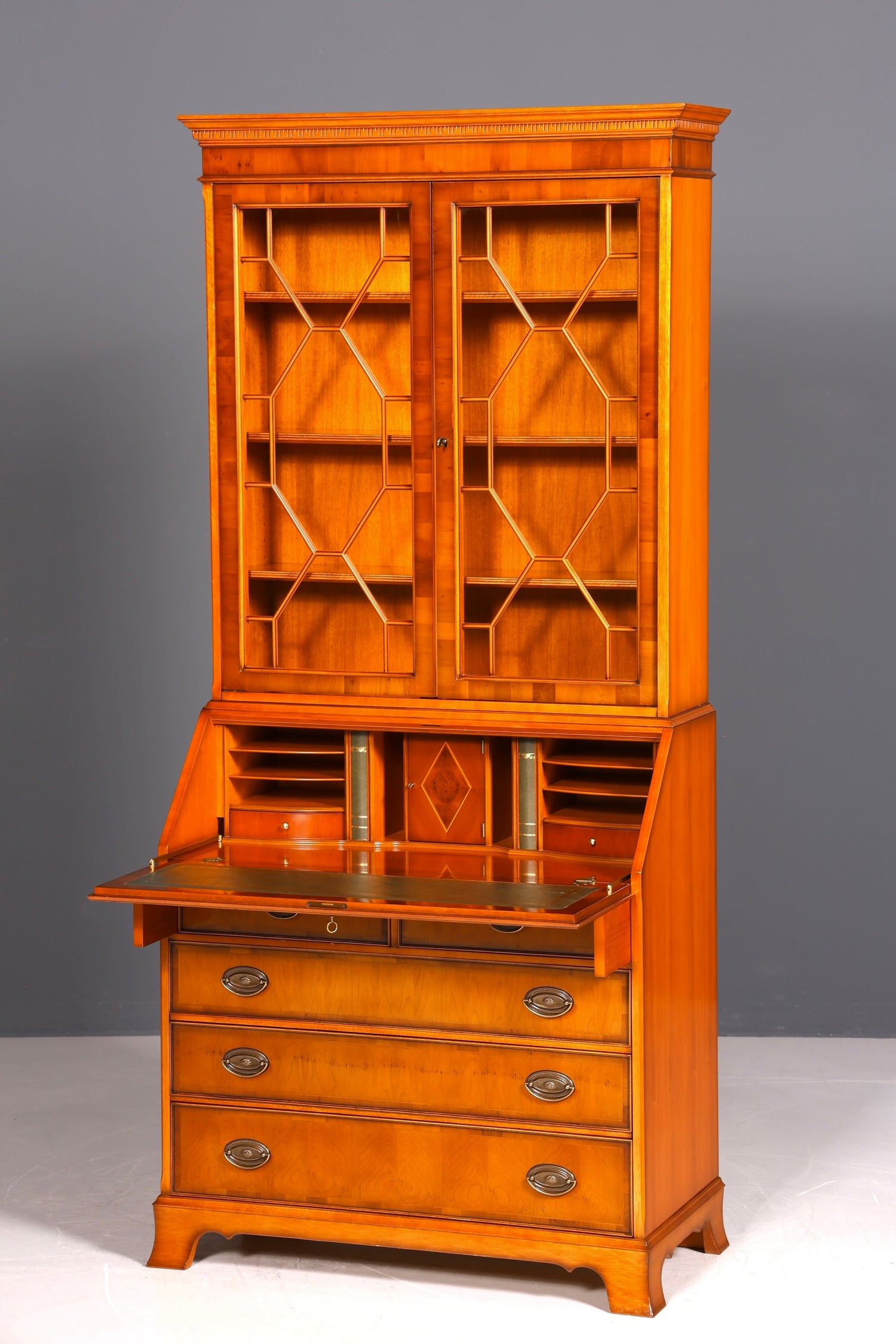 Stilvoller Englischer Sekretär Original Heldense Büro Aufsatzsekretär Eibe Antik 60S Vitrinen Schrank UK