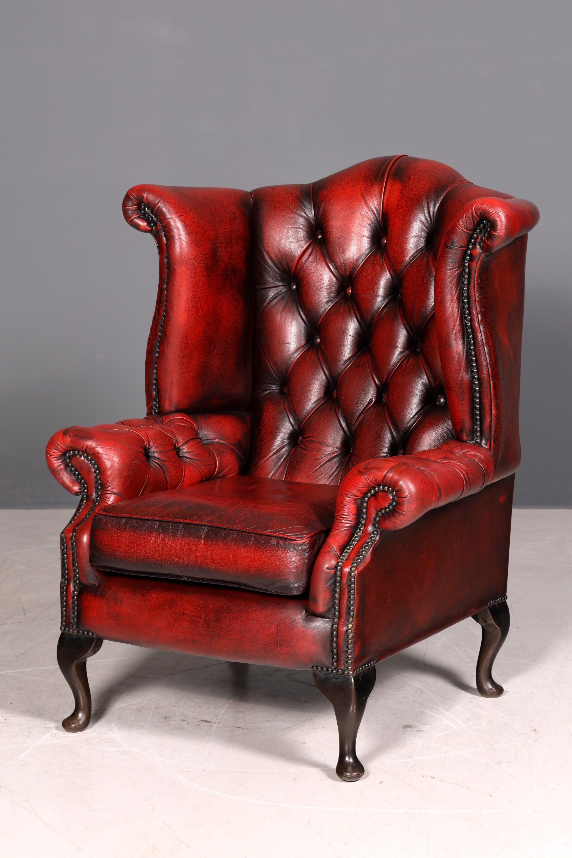 Original Chesterfield Ohrenbacken Sessel Queen Anne Englisch Oxblood Leder Herrensessel UK Armlehnsessel 2 von 2
