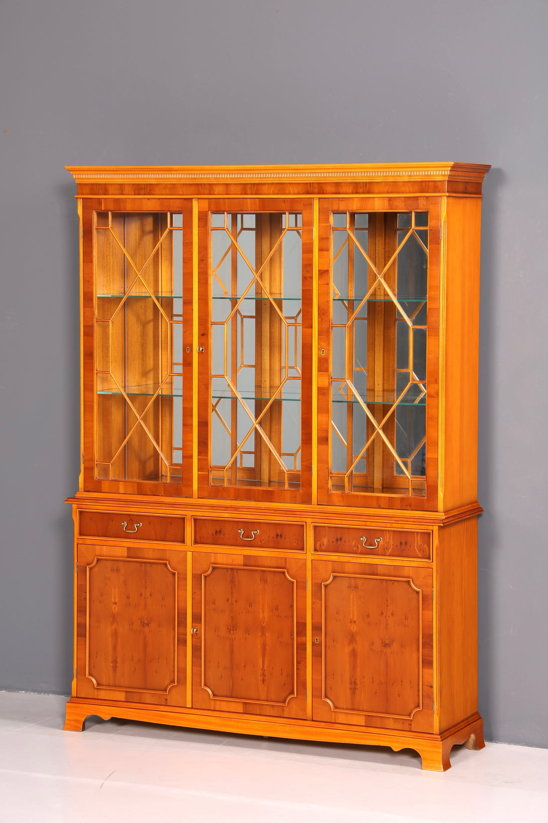 Beautiful English Display Cabinet Bookcase Buffet 60s Glass Display Cabinet Library Shelf Cabinet Vintage