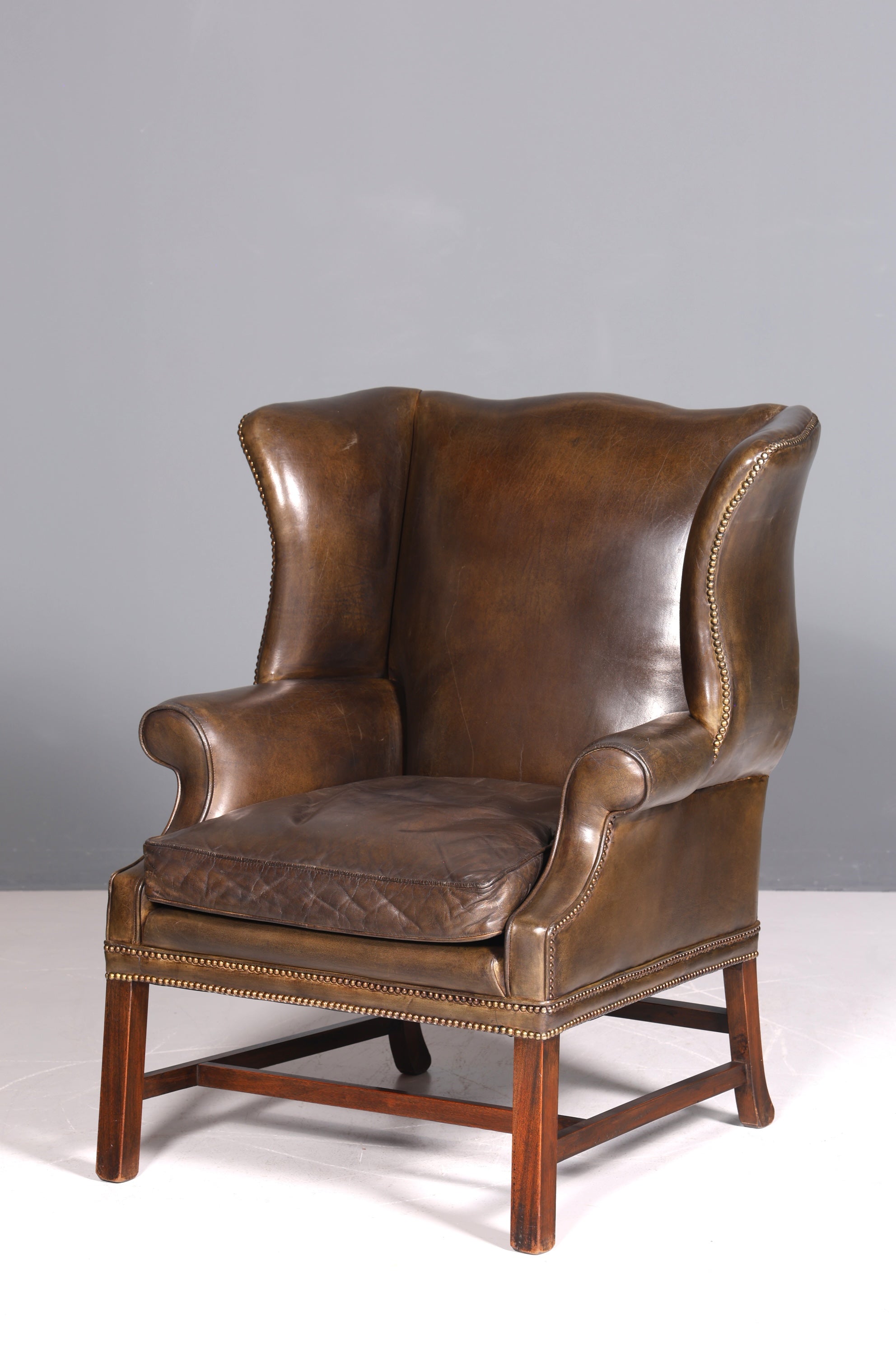 Wunderschöner Englischer Ohrenbacken Sessel braun Englisch Leder Herrensessel UK Armlehnsessel