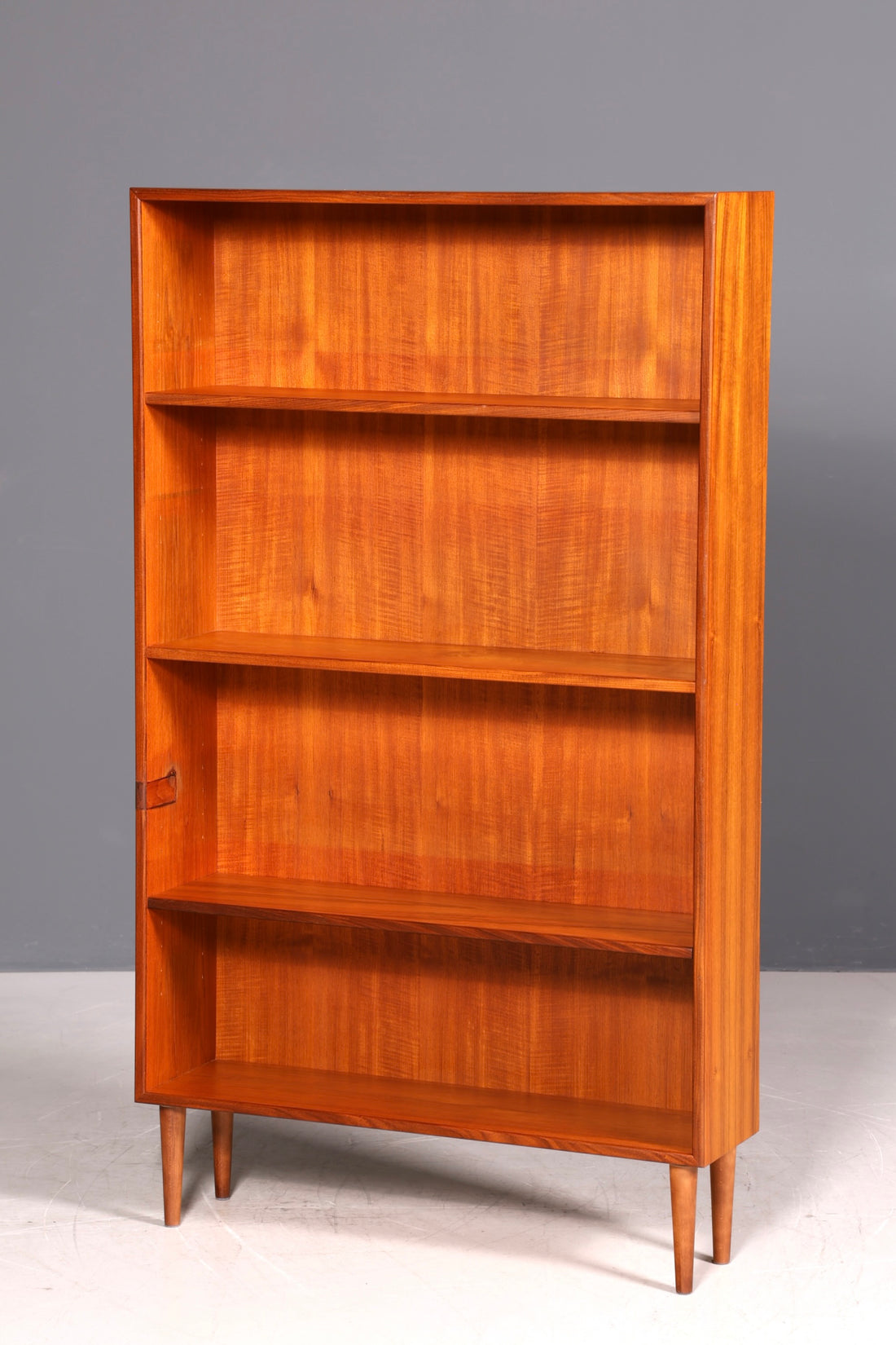 G427 Finish Schlichtes Mid Century Regal Vintage Bücherregal Schrank Buchablage 60s Bookshelf (Kopie)