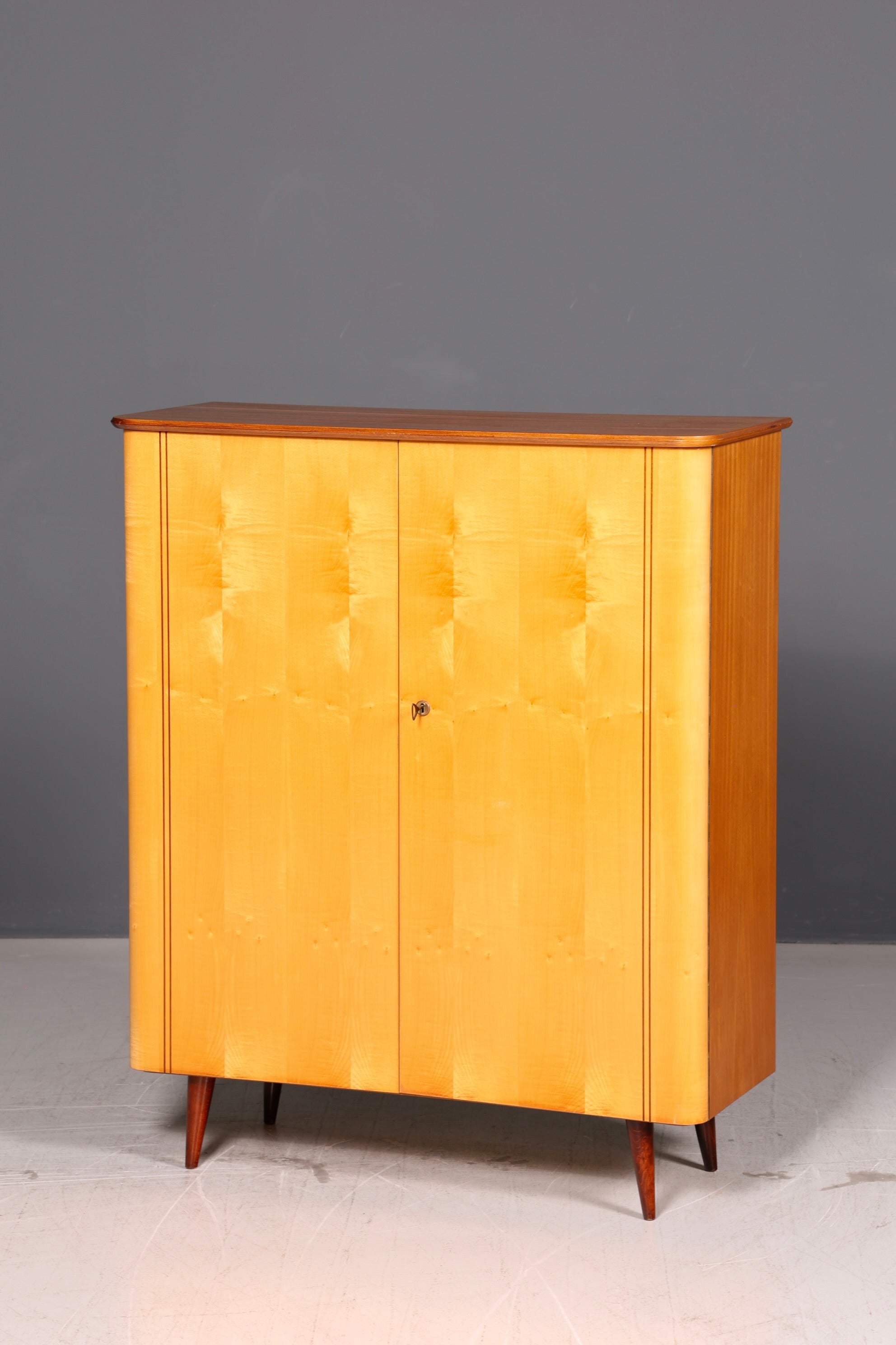 Wunderschöner Mid Century Schrank 60er Jahre Wäscheschrank Aktenschrank Kommode Vintage Holz
