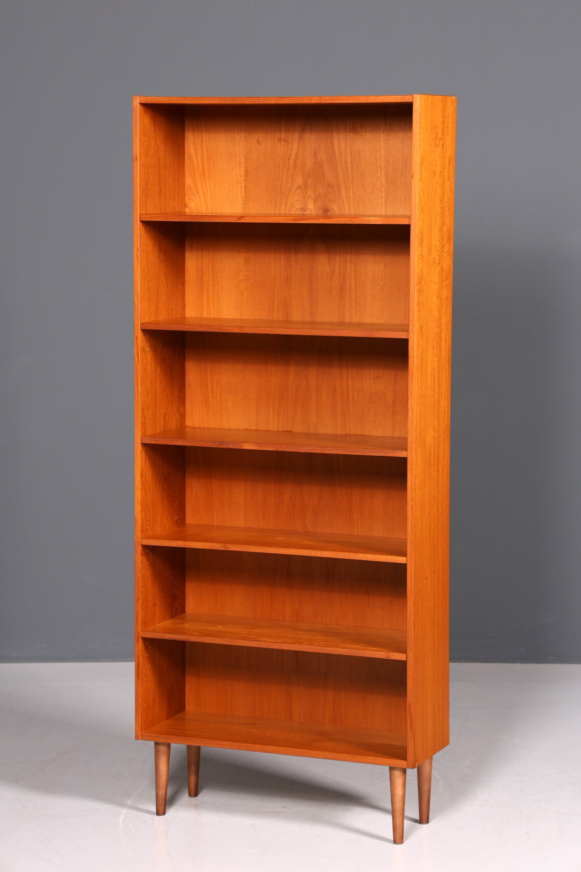 Wunderschönes Mid Century Regal Vintage made by Domino Møbler Bücherregal Danish Schrank Retro Bookshelf