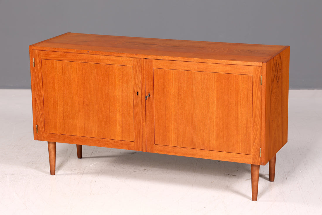 Beautiful Mid Century Sideboard Teak Wood Vintage Cabinet Retro 60s Sideboard Danish Design TV Cabinet