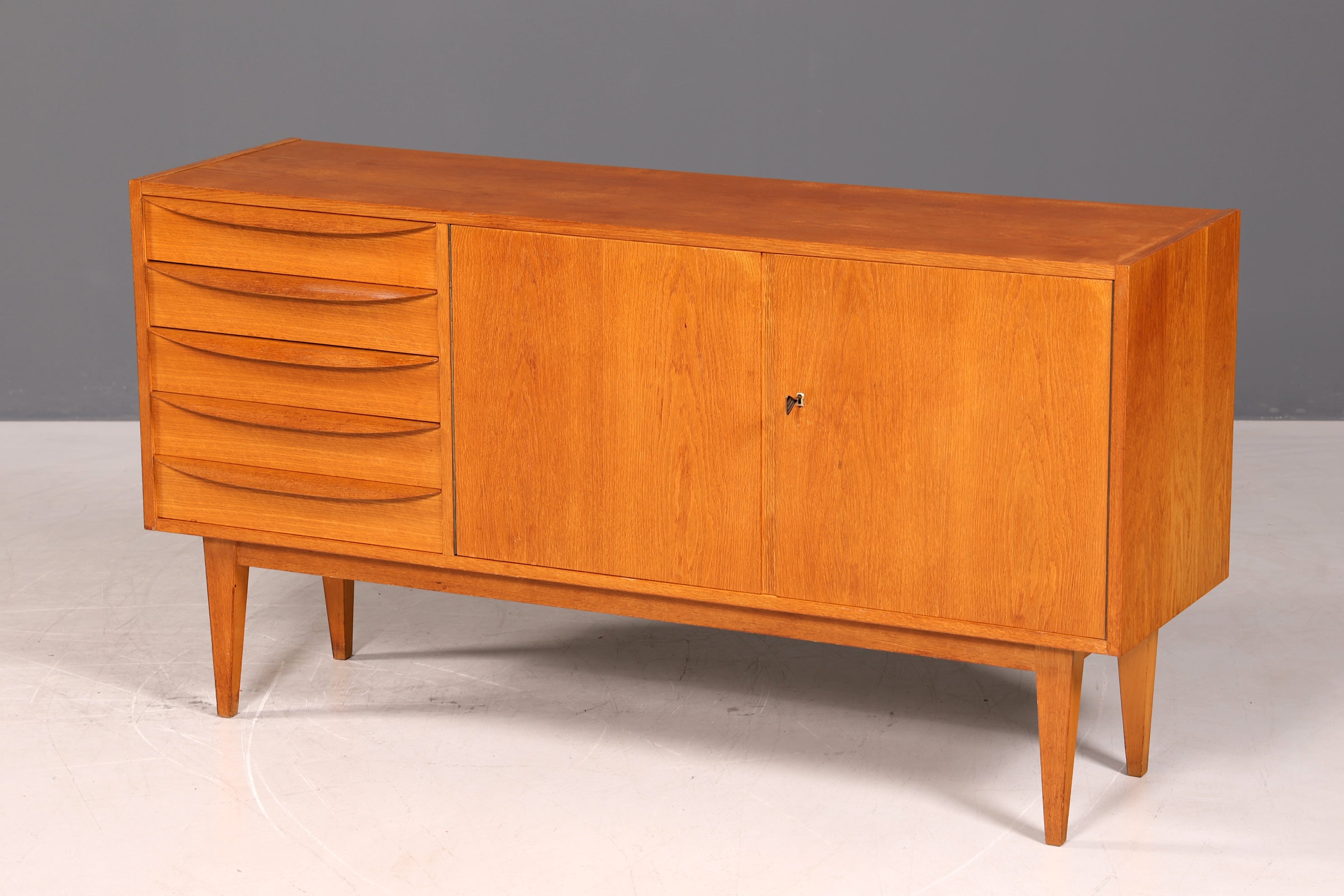 Wunderschönes Original Hellerau Franz Ehrlich 602 Sideboard Mid Century TV Schrank VEB