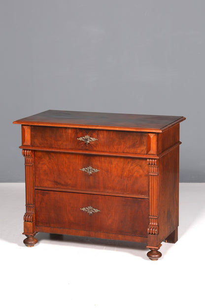Wunderschöne Gründerzeit Kommode Louis Philippe Schubladen Kommode Nussbaum Sideboard um 1880