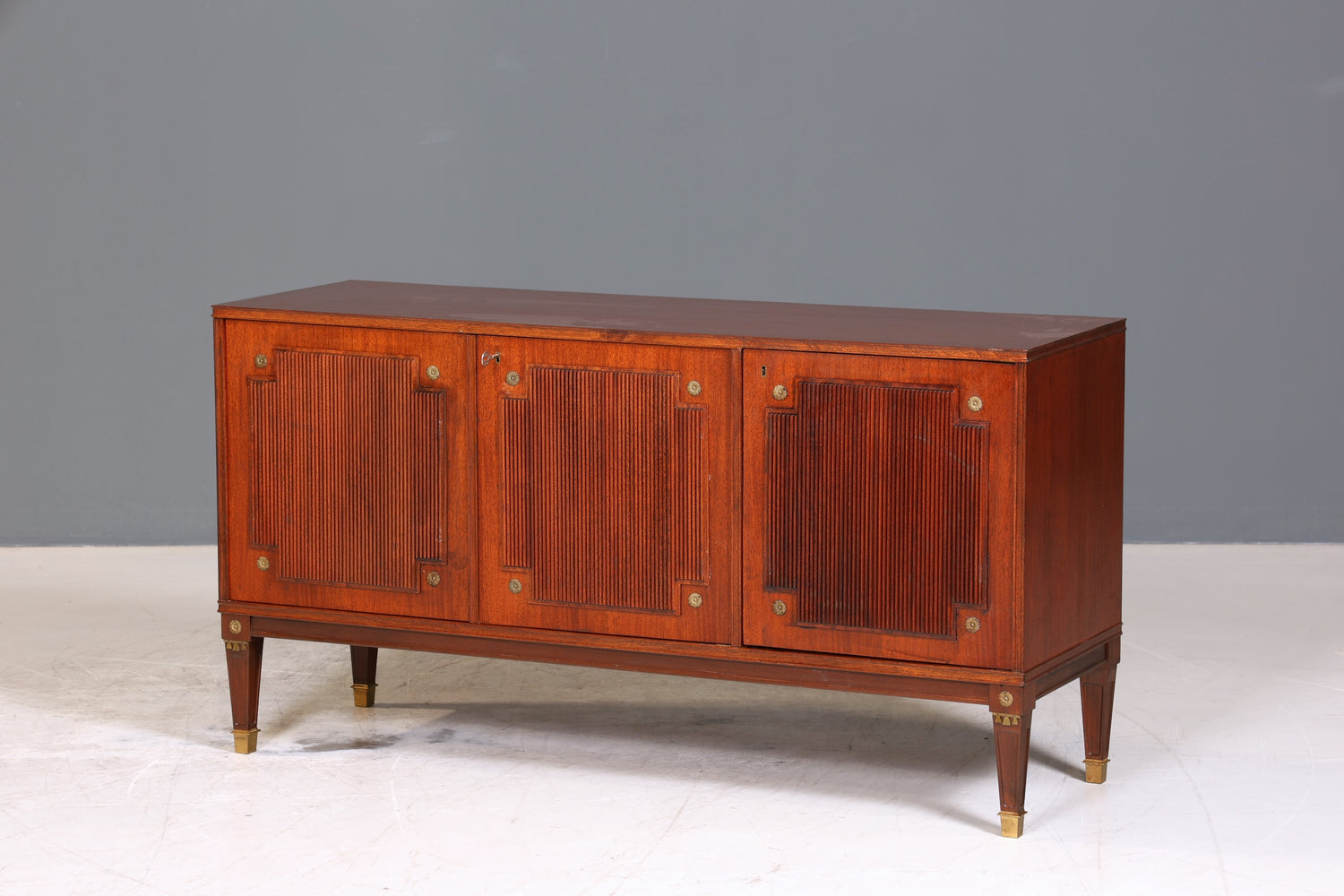 Wunderschönes Englisches Sideboard Mahagoni Schrank Antik 60s Buffetschrank TV Sideboard