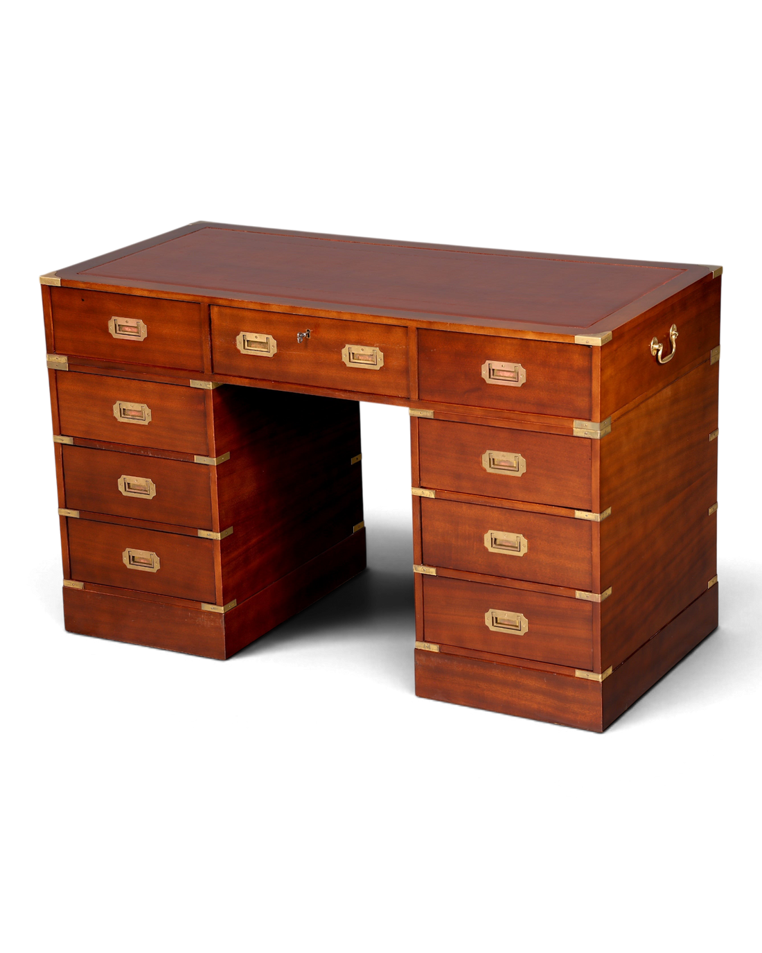Hauptstadt Möblerei maritimer Schreibtisch im Military Chest Stil aus Holz mit Lederauflage und Messingbeschlägen