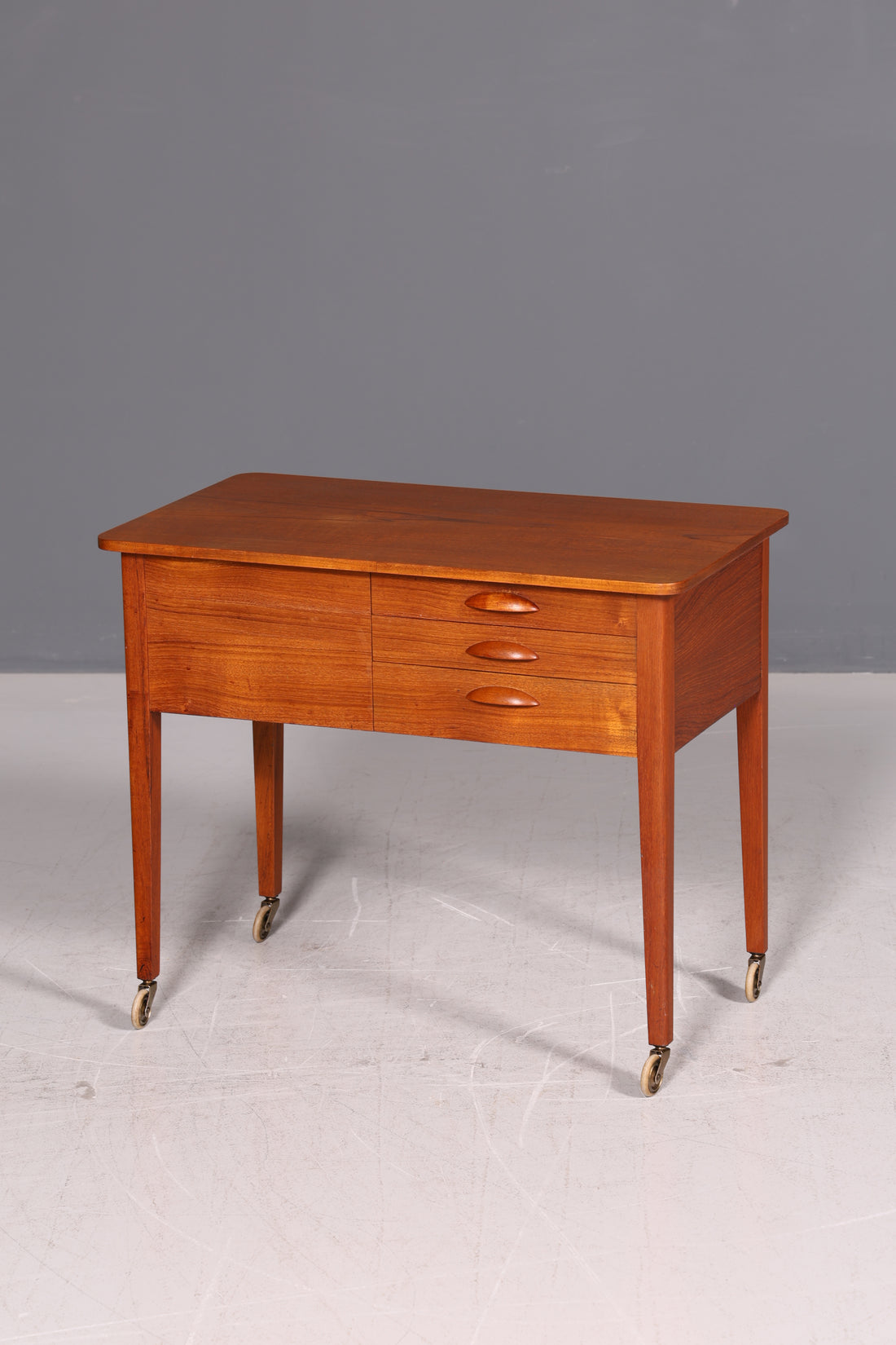 Beautiful Mid Century Side Table Sewing Box Sewing Table Retro 60s Rolling Table Vintage Wood Scandinavian