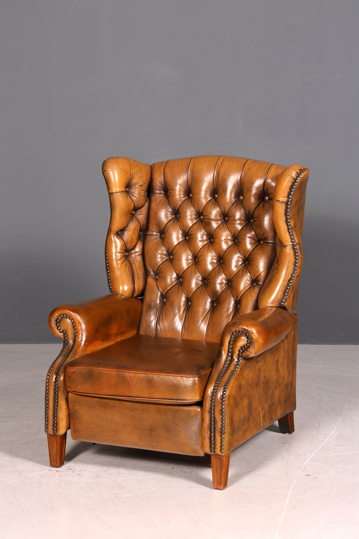Edler Original Chesterfield Ohrenbacken Sessel Englisch Leder Herrensessel UK Armlehnsessel