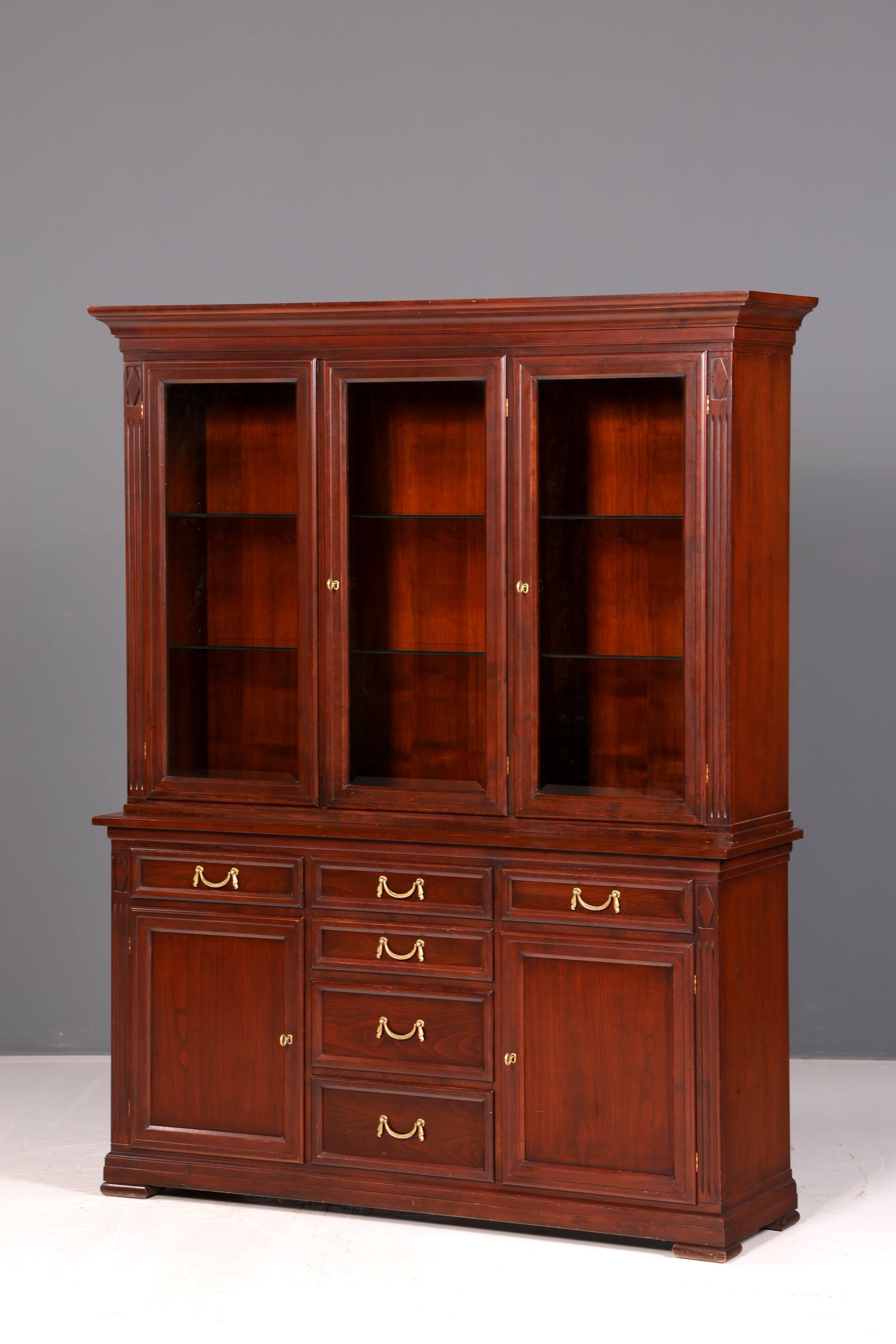 Beautiful original Selva display cabinet, Villa Borghese, antique style, solid wood, buffet cabinet, bookcase
