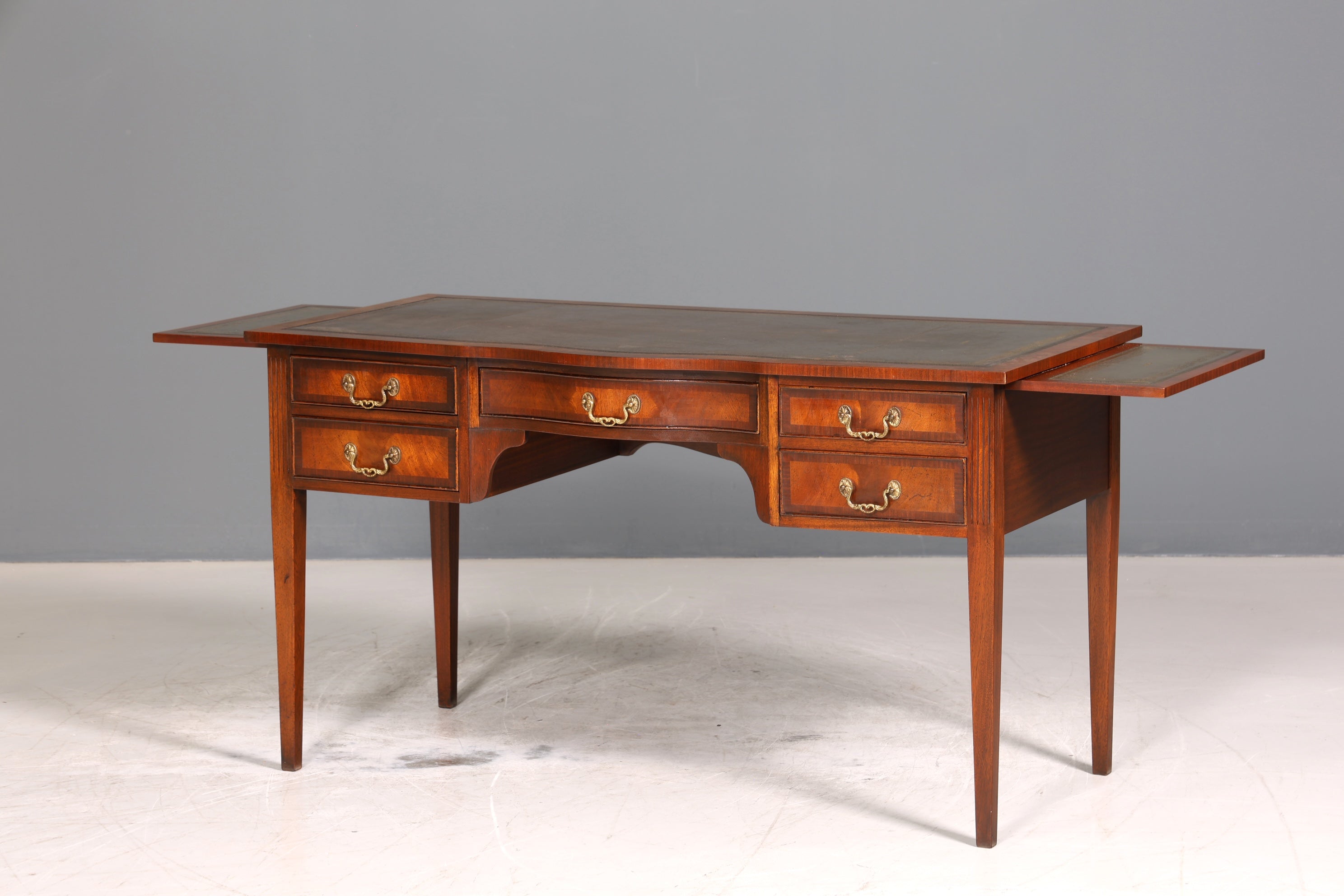 Wunderschöner Englischer Schreibtisch echt Lederauflage Bürotisch Antik Stil Office Desk