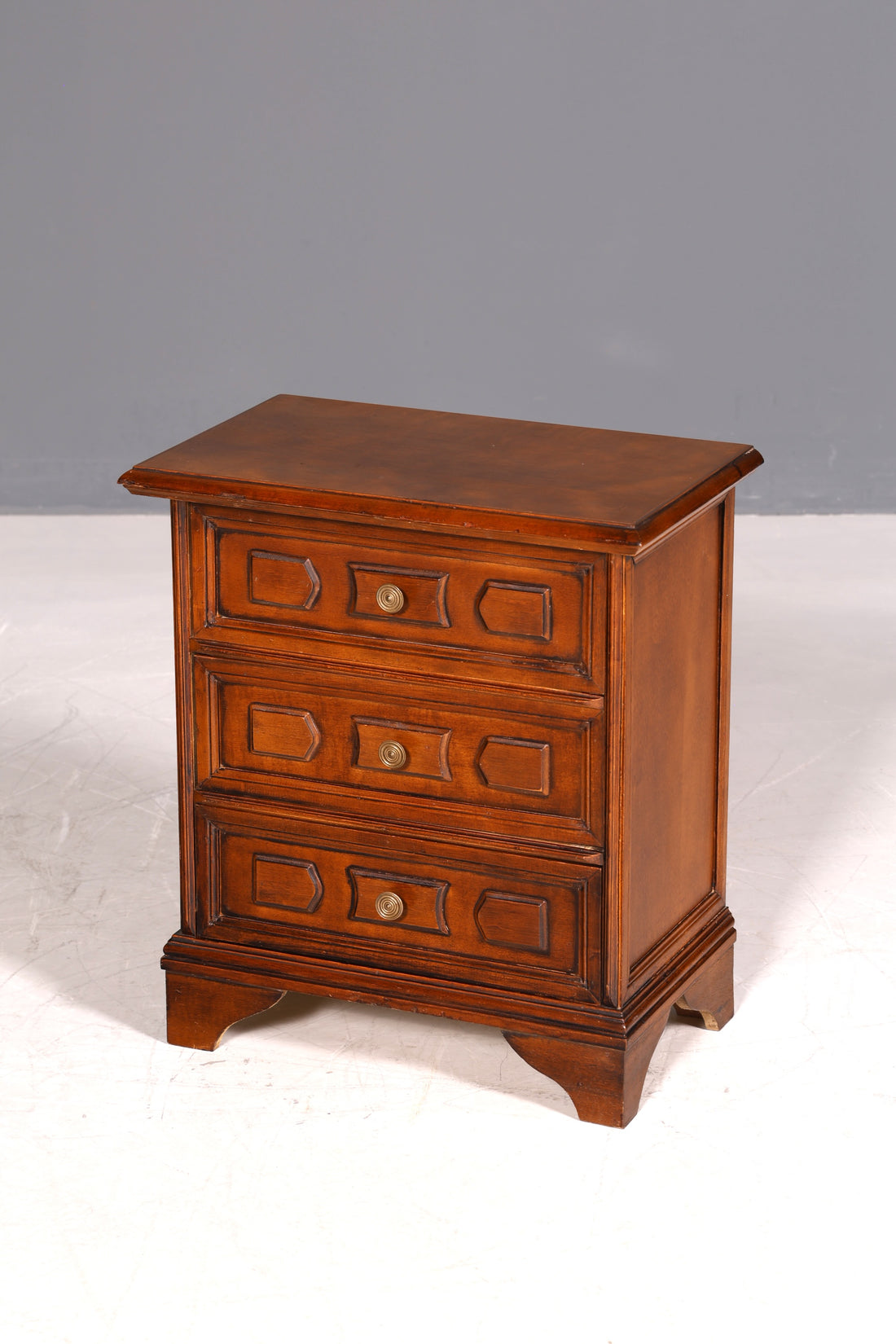 G111 Finish Wunderschöne Englische Kommode Holz TV Schrank Antik Sideboard