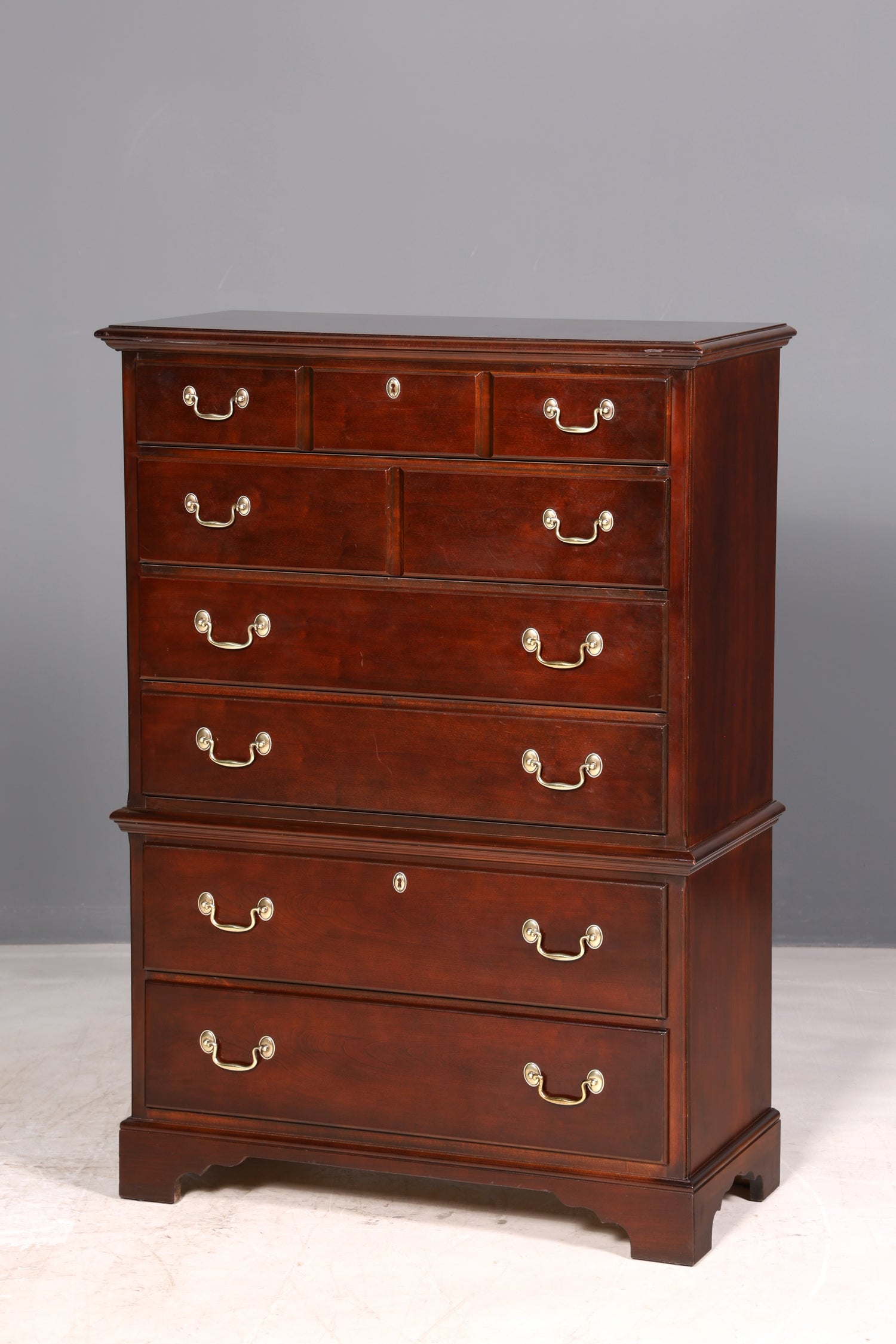 Edles Drexel Heritage Vertiko Kommode Antik Stil USA Schrank Schubladenkommode Chiffoniere Wäschekommode