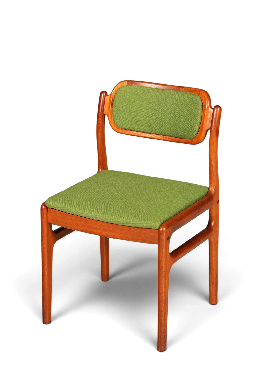 Hauptstadt Möblerei Johannes Andersen Stuhl aus Teakholz mit grünem Stoffbezug im Mid Century Danish Design
