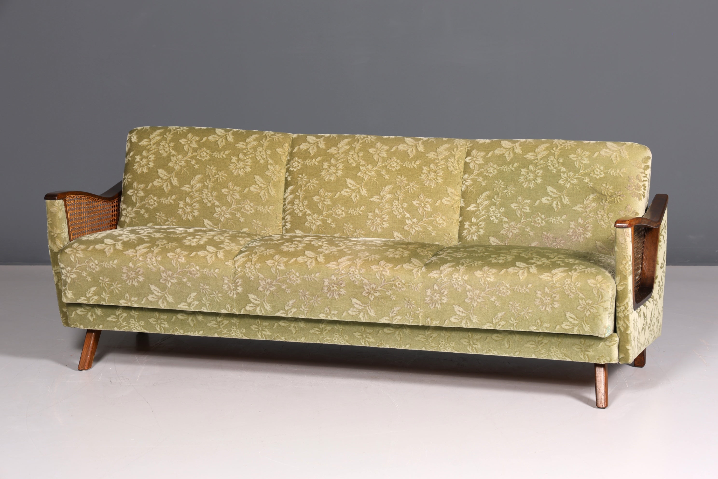 Wunderschönes Chippendale Sofa Barock Stil Wiener Geflecht Schlafsofa 3-Sitzer Couch Gästebett