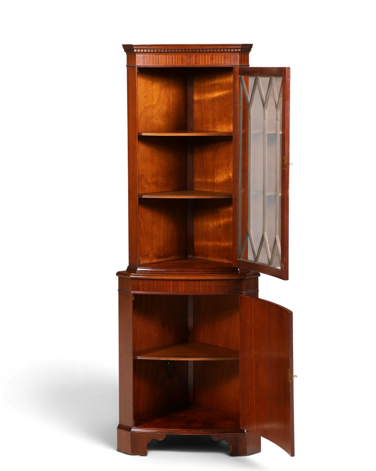Hauptstadt Möblerei englische Eckvitrine aus Mahagoni mit verglaster Tür und zwei Fächern im Vintage-Stil