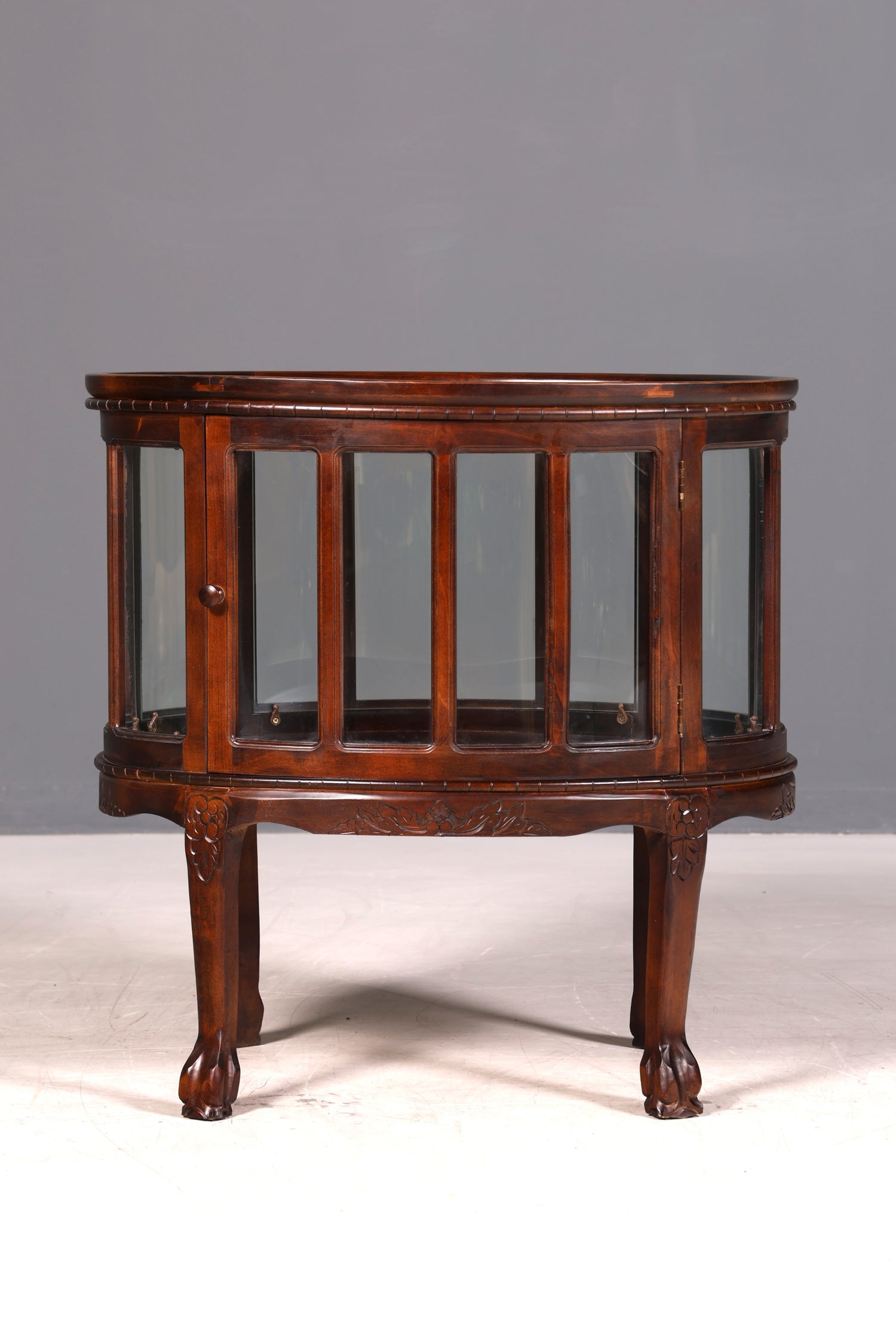 Wunderschöner filigraner Chippendale Barschrank echt Holz Teeschrank im Jugendstil Vitrine