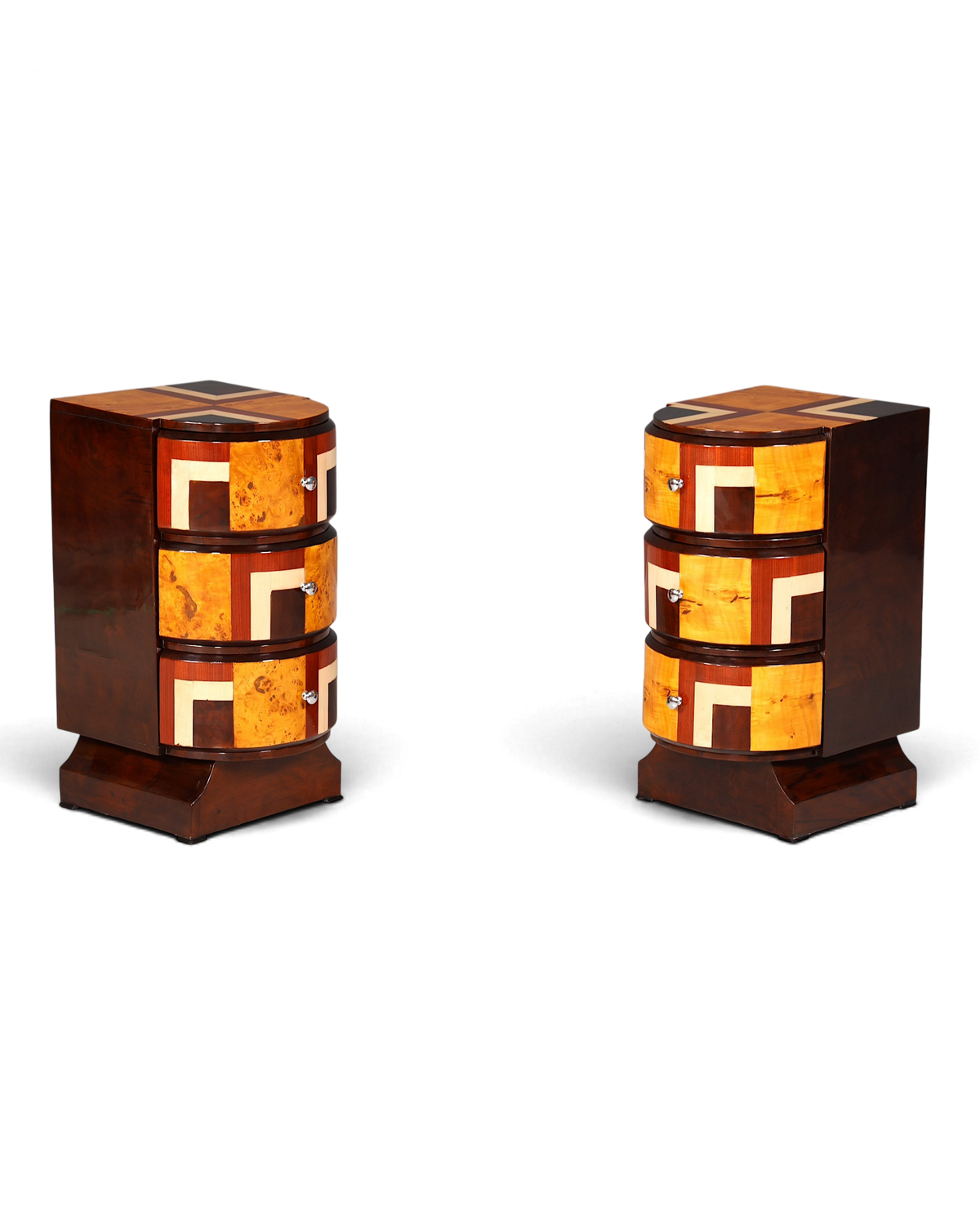 Zwei Wunderschöne Art Deco Stil Kommoden - Einzigartige Möbelstücke für jeden Raum