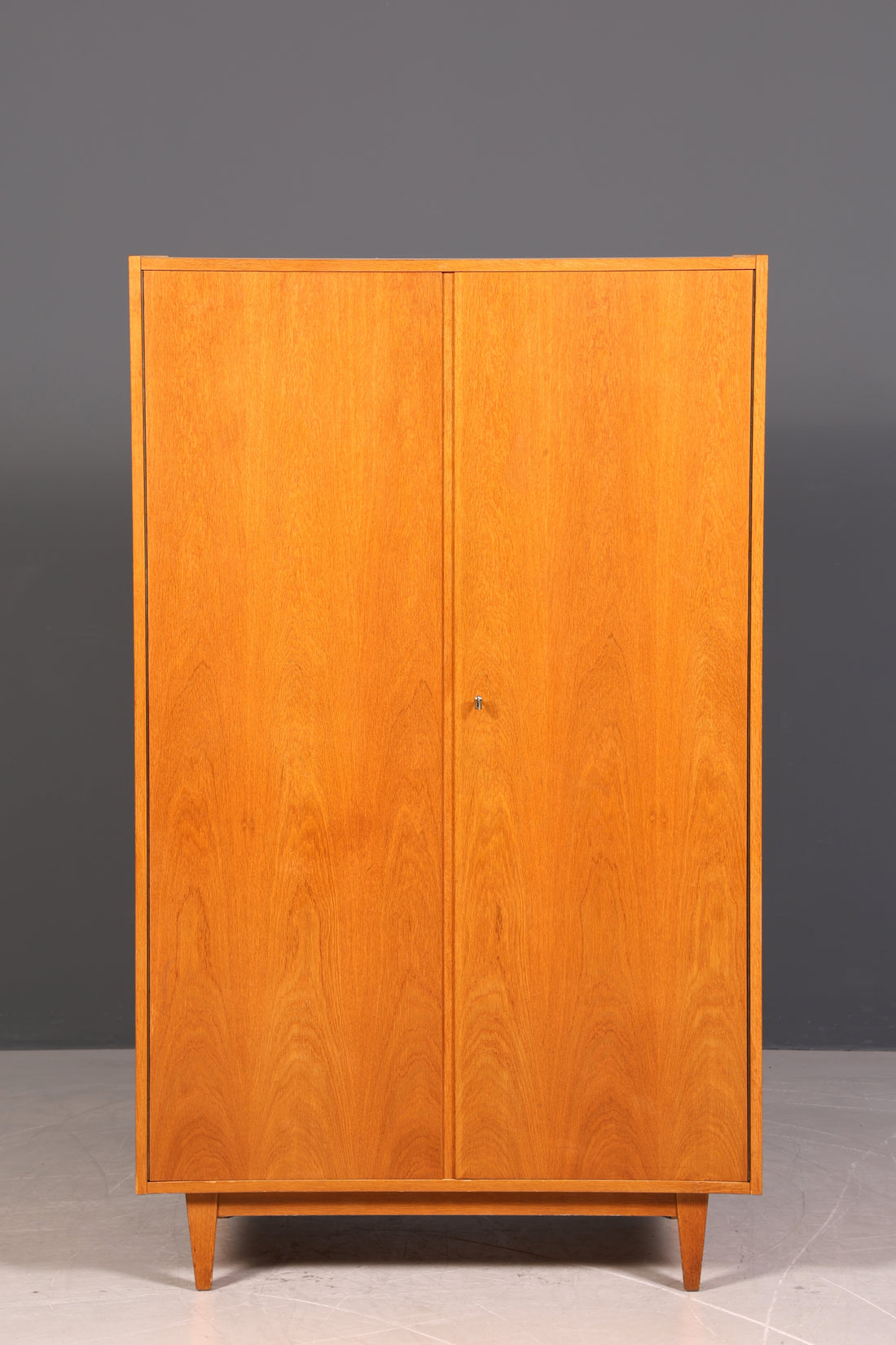 Traumhafter Original Hellerau Schrank Mid Century Franz Ehrlich 602 Kleiderschrank Dielenschrank