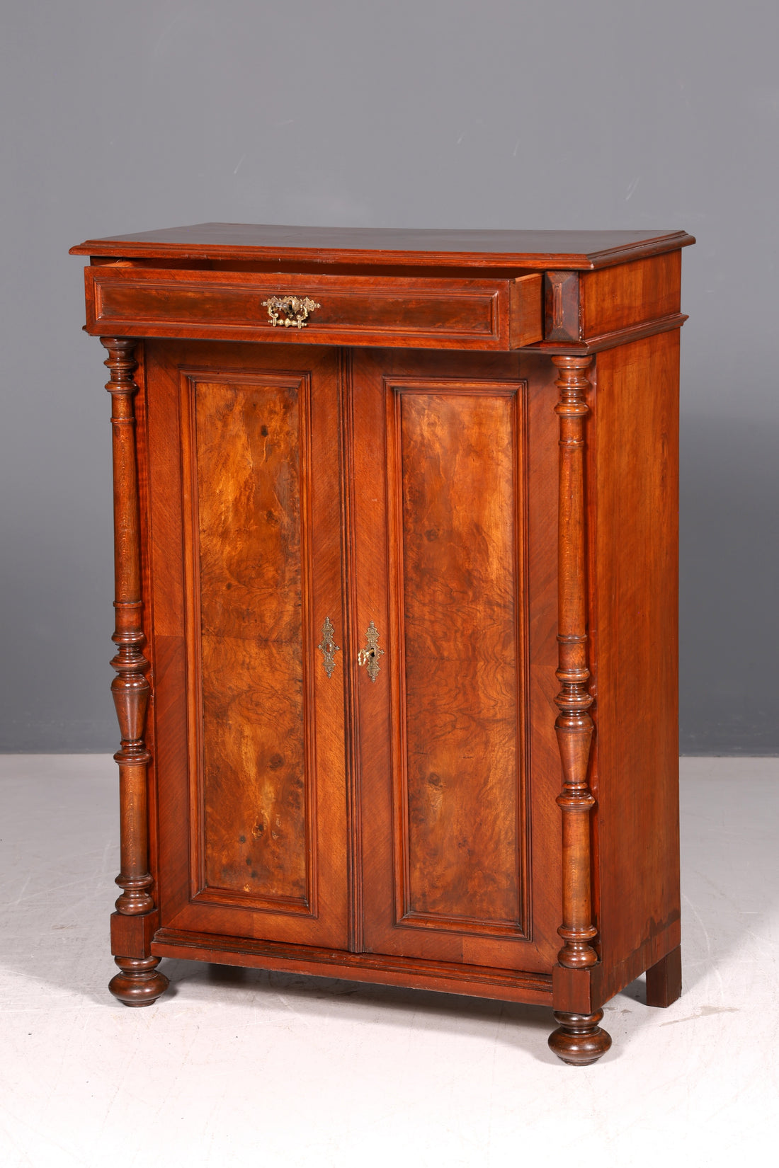 Dreamlike Gründerzeit Vertiko Art Nouveau Cabinet Antique Highboard Dresser
