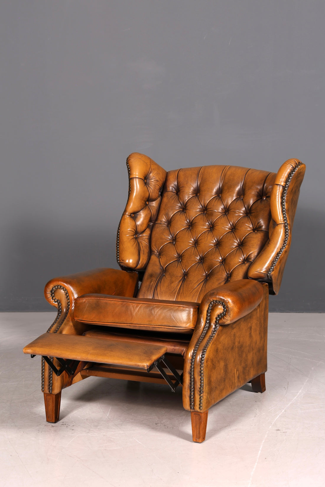 Edler Original Chesterfield Ohrenbacken Sessel Englisch Leder Herrensessel UK Armlehnsessel