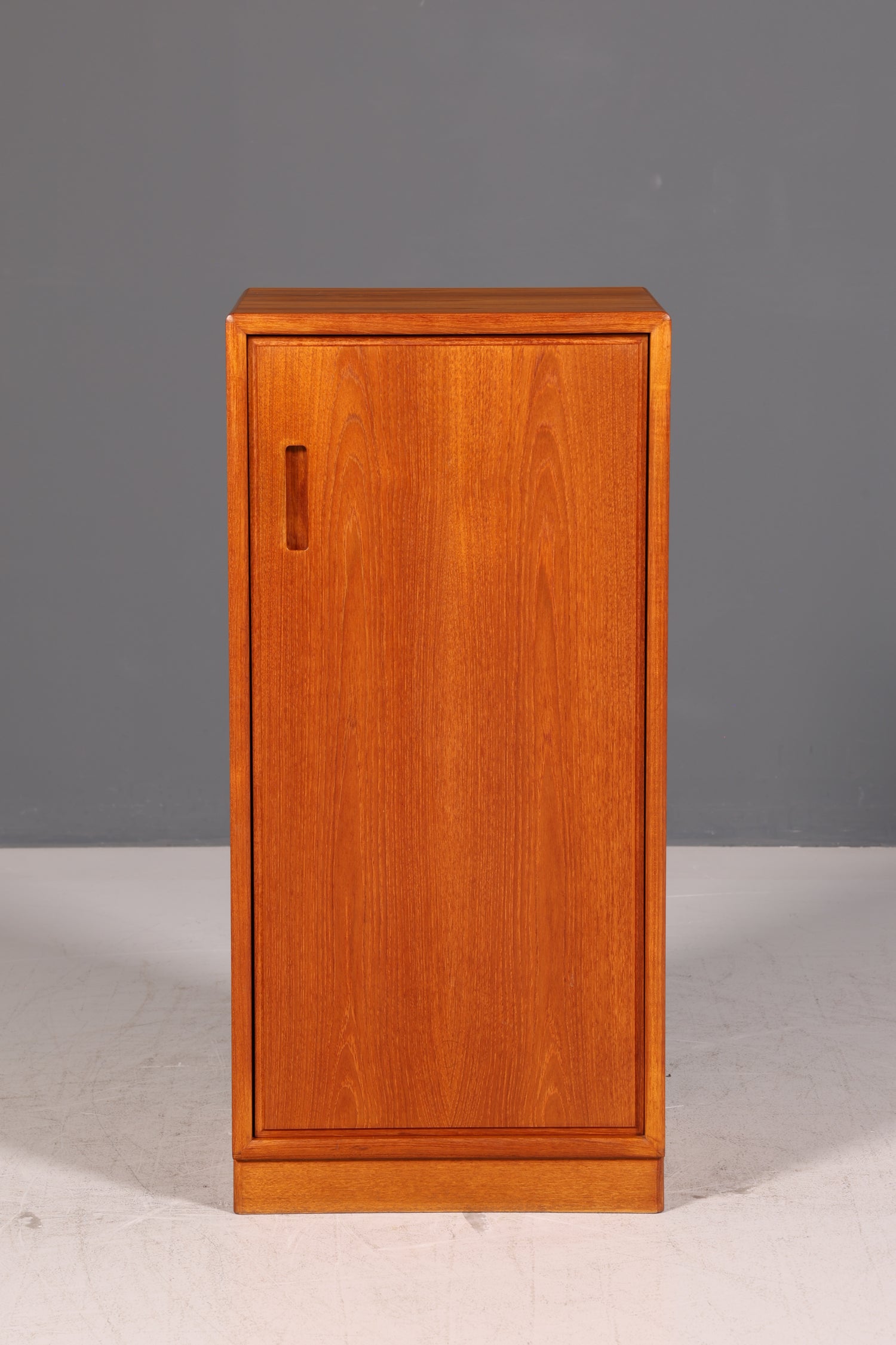 Edles Mid Century Teak Schränkchen Danish Design Kommode Beistellschrank Vintage 60er Danish Design