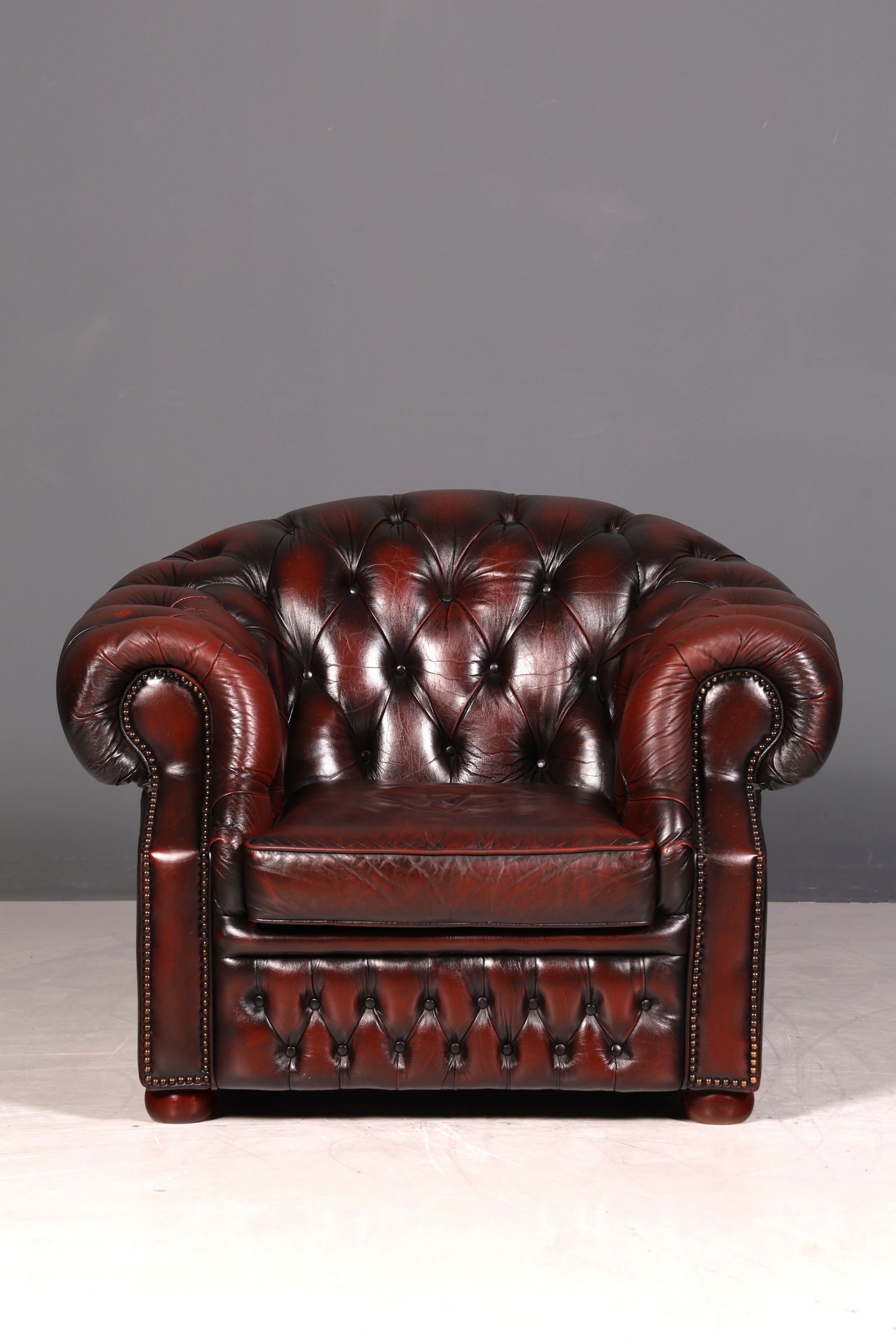 G549 Finish cm Wunderschöner Original Chesterfield Centurion Sessel Englischer Armlehnsessel Englisch Herrensessel (Kopie 2)