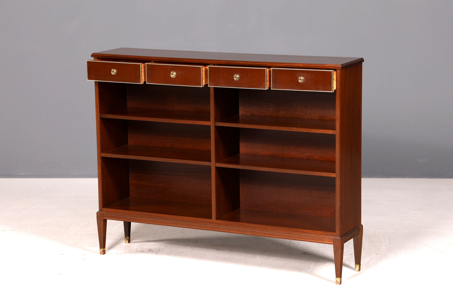 Wunderschönes Bücherregal im Gustavianischen Stil Antik Stil Regal Standregal Wohnzimmer