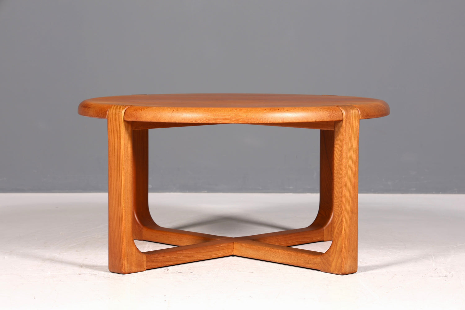 Stilvoller Mid Century Couchtisch Teak Holz Ablagetisch designed by Niels Bach für Randers Vintage Coffee Table 60s Wohnzimmertisch