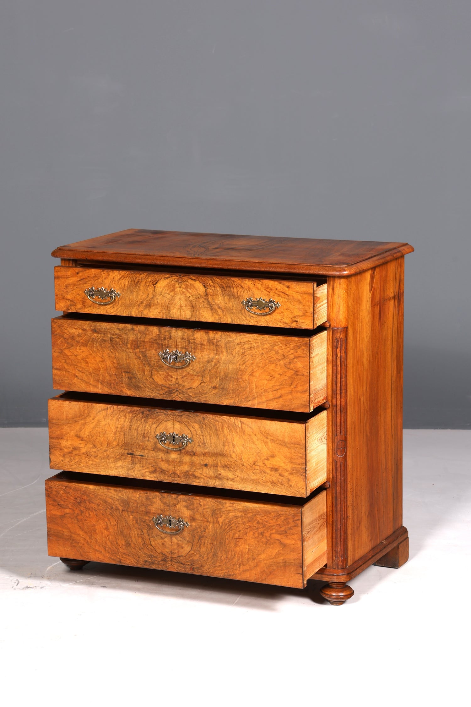 Stylish Louis Philippe Biedermeier antique chest of drawers, linen chest