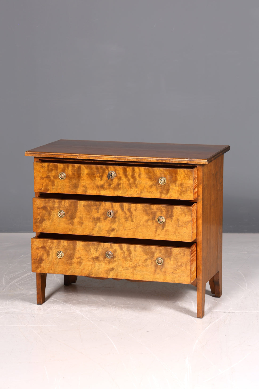 Wunderschöne Antike Kommode im Biedermeier Stil Schrank Schubladenkommode Wäschekommode