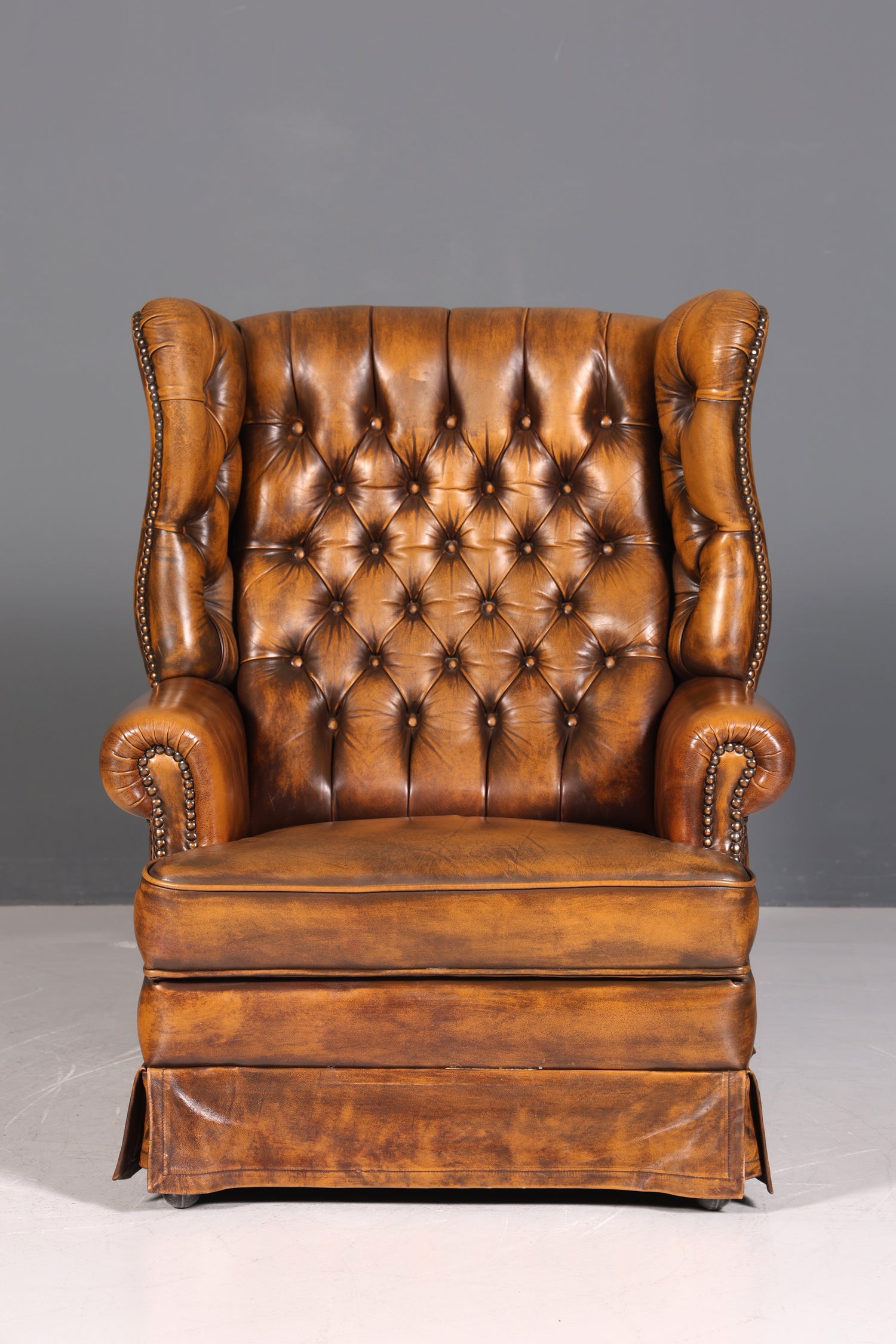 Original Chesterfield Ohrenbacken Sessel Englisch Leder Herrensessel UK Armlehnsessel