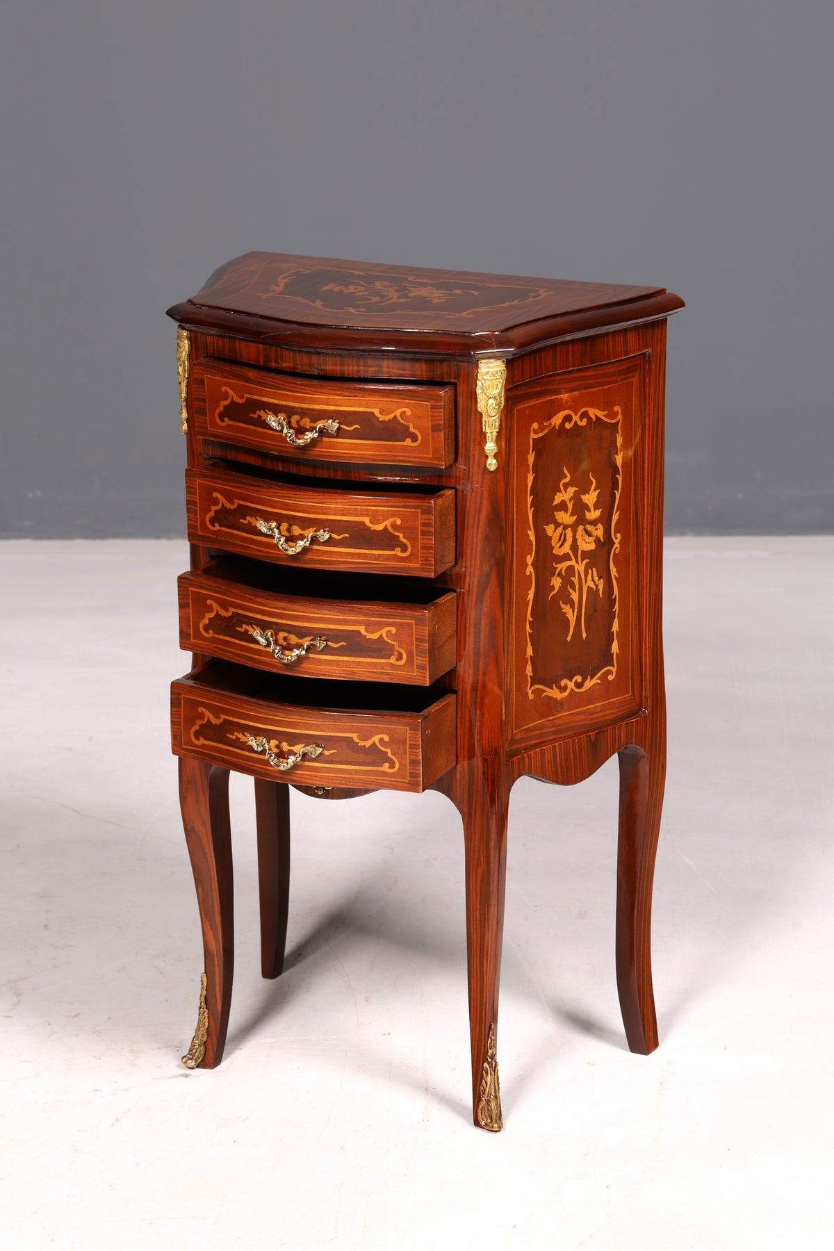 Elegant Baroque-style antique dresser, side table, brass cabinet, chest of drawers