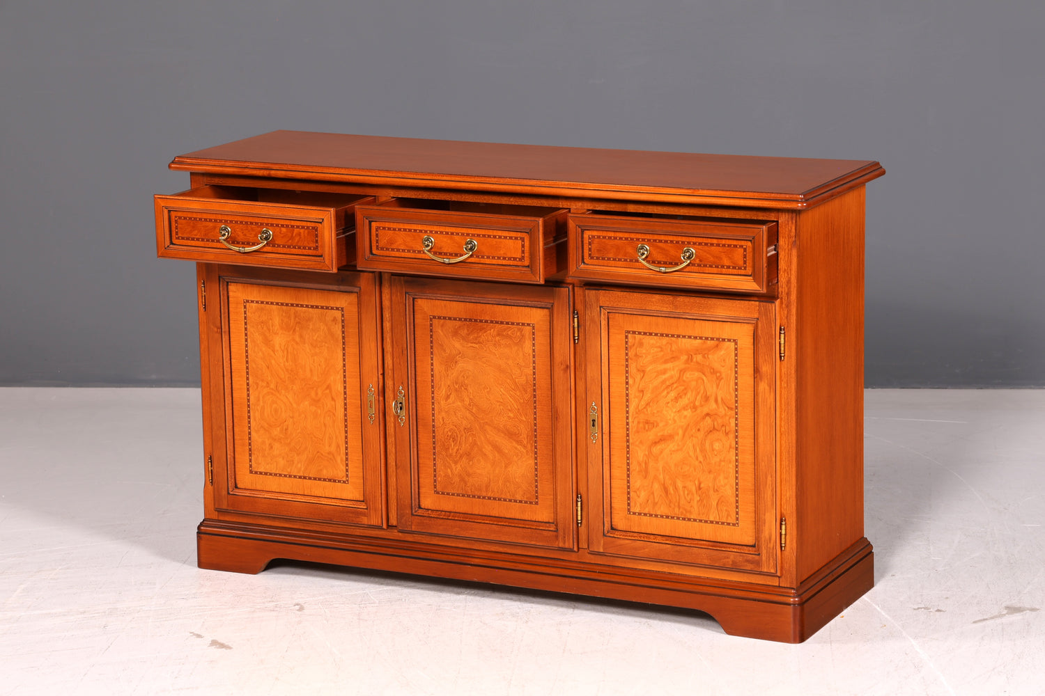 Edles Original Selva Sideboard Epoca Kirschholz Anrichte Kommode Buffet Schrank Intarsien Italienische Möbel