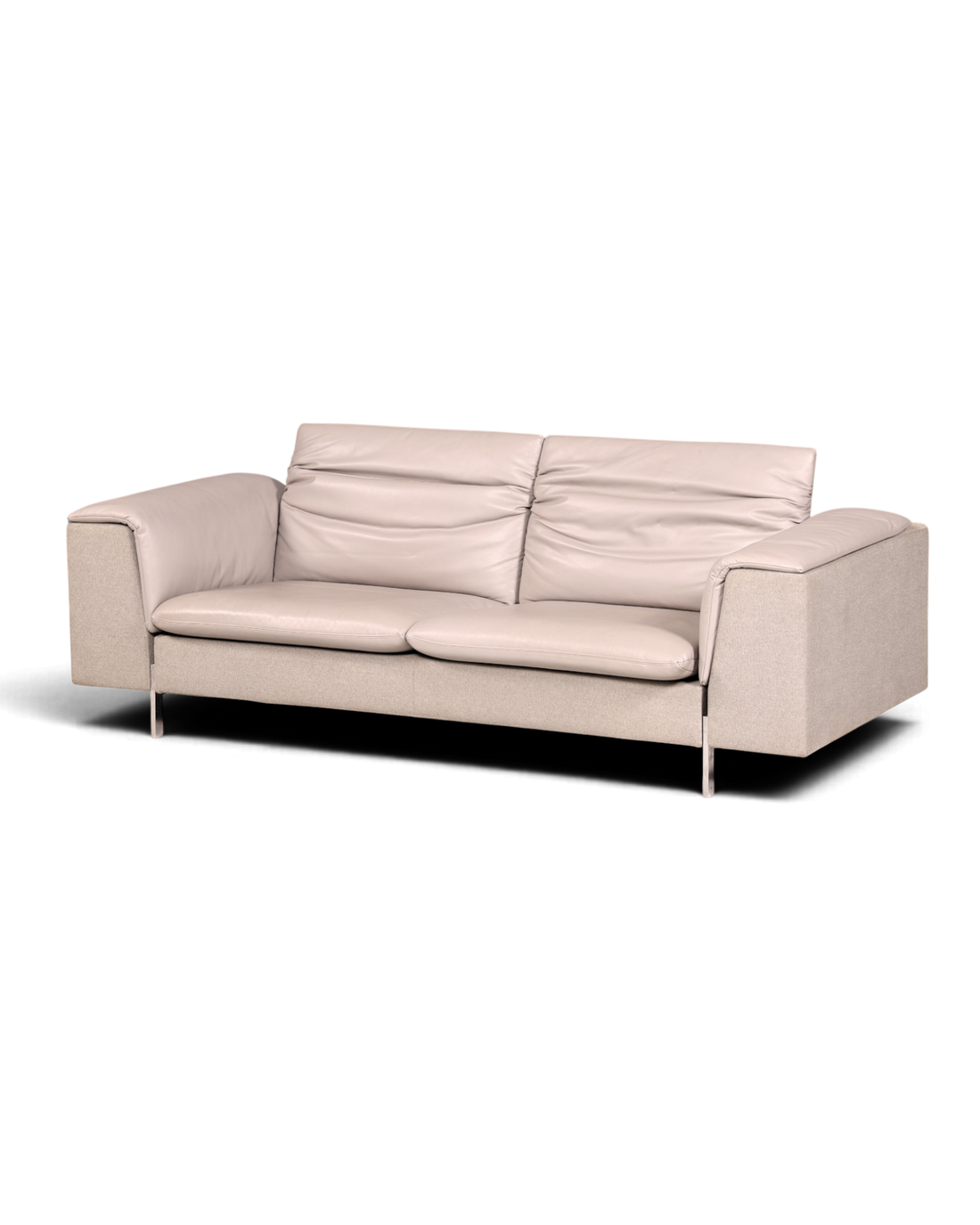 Hauptstadt Möblerei Ligne Roset tasarım gri deri ve kumaş kombinasyonlu modern 2-3 kişilik lüks oturma grubu