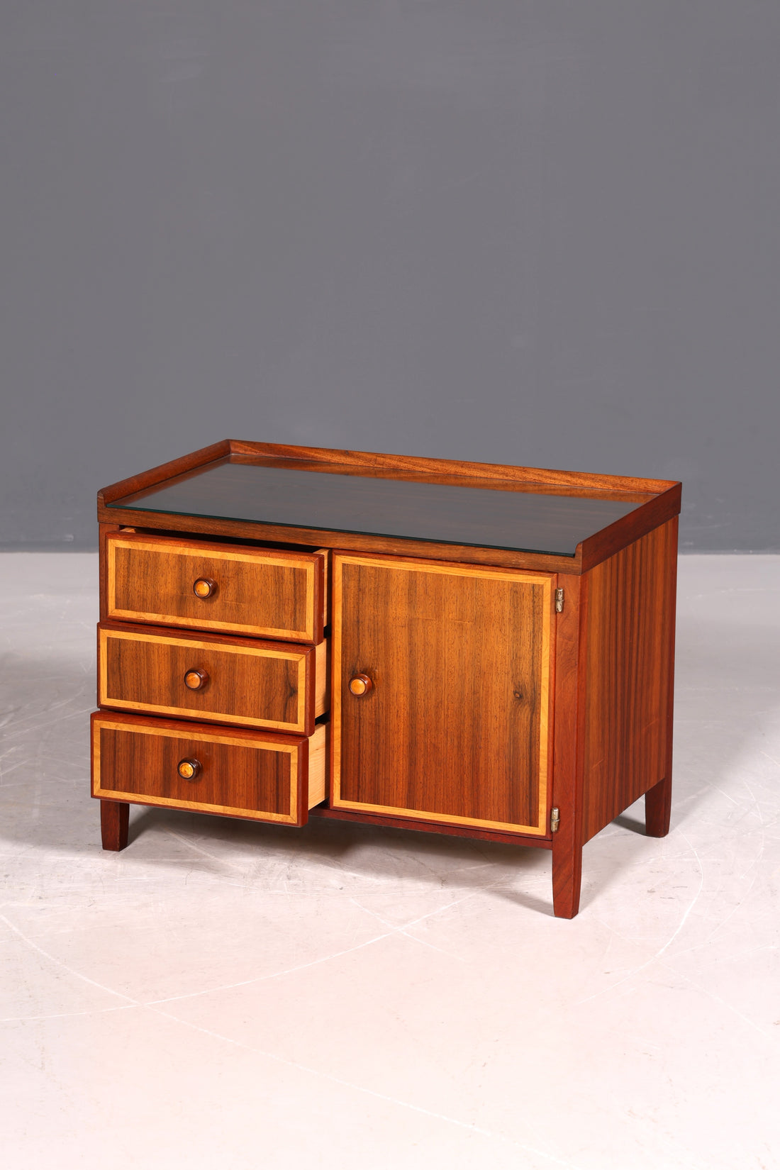 Wunderschönes Mid Century Kommode Vintage TV Sideboard 60s Schrank Flurkommode