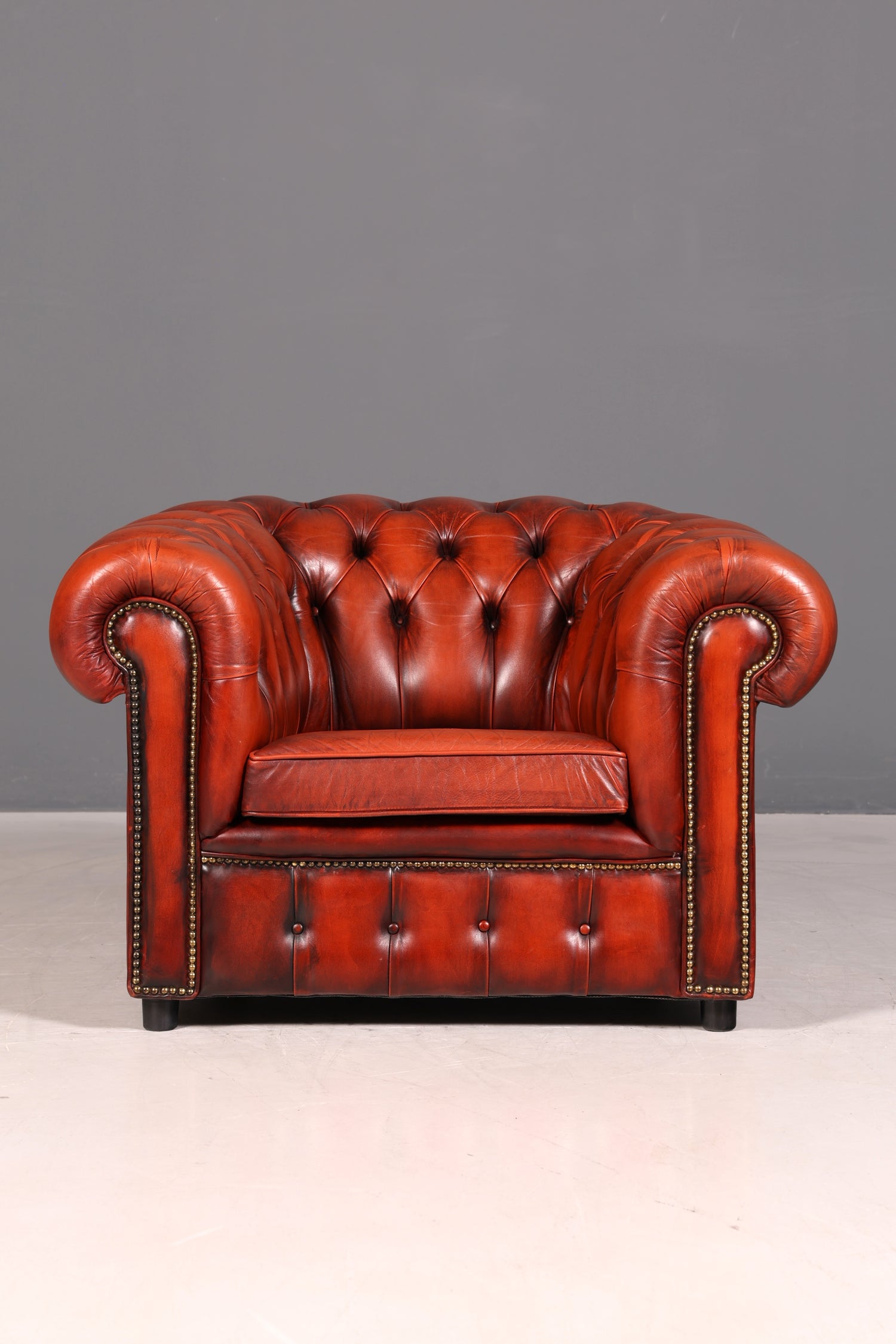 Stilvoller Original Chesterfield Sessel Englischer Armlehnsessel Englisch Herrensessel 2 von 2