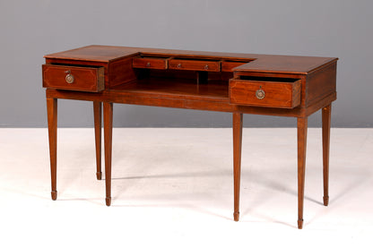 G621 Finish Filigraner Englischer Schreibtisch Englisch Desk Bürotisch 60s Office Table (Kopie)