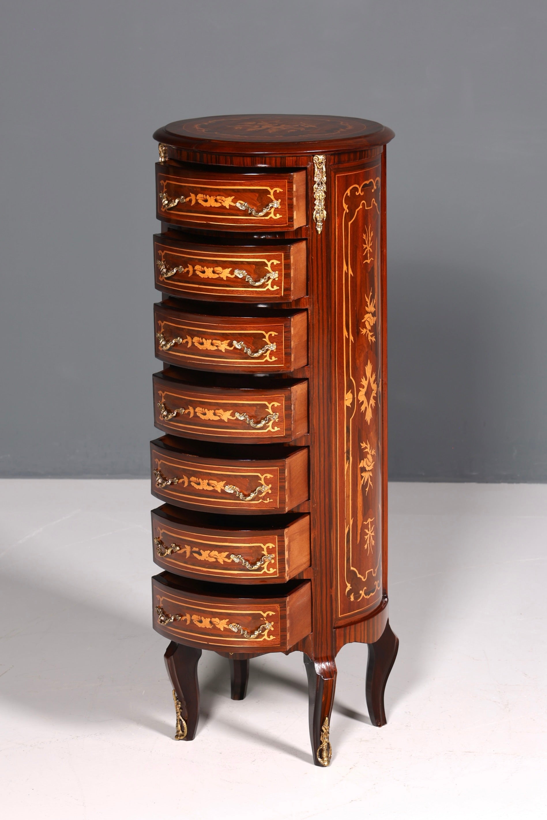 Elegant Baroque style chest of drawers, vertico with inlaid details, 7-drawer chest